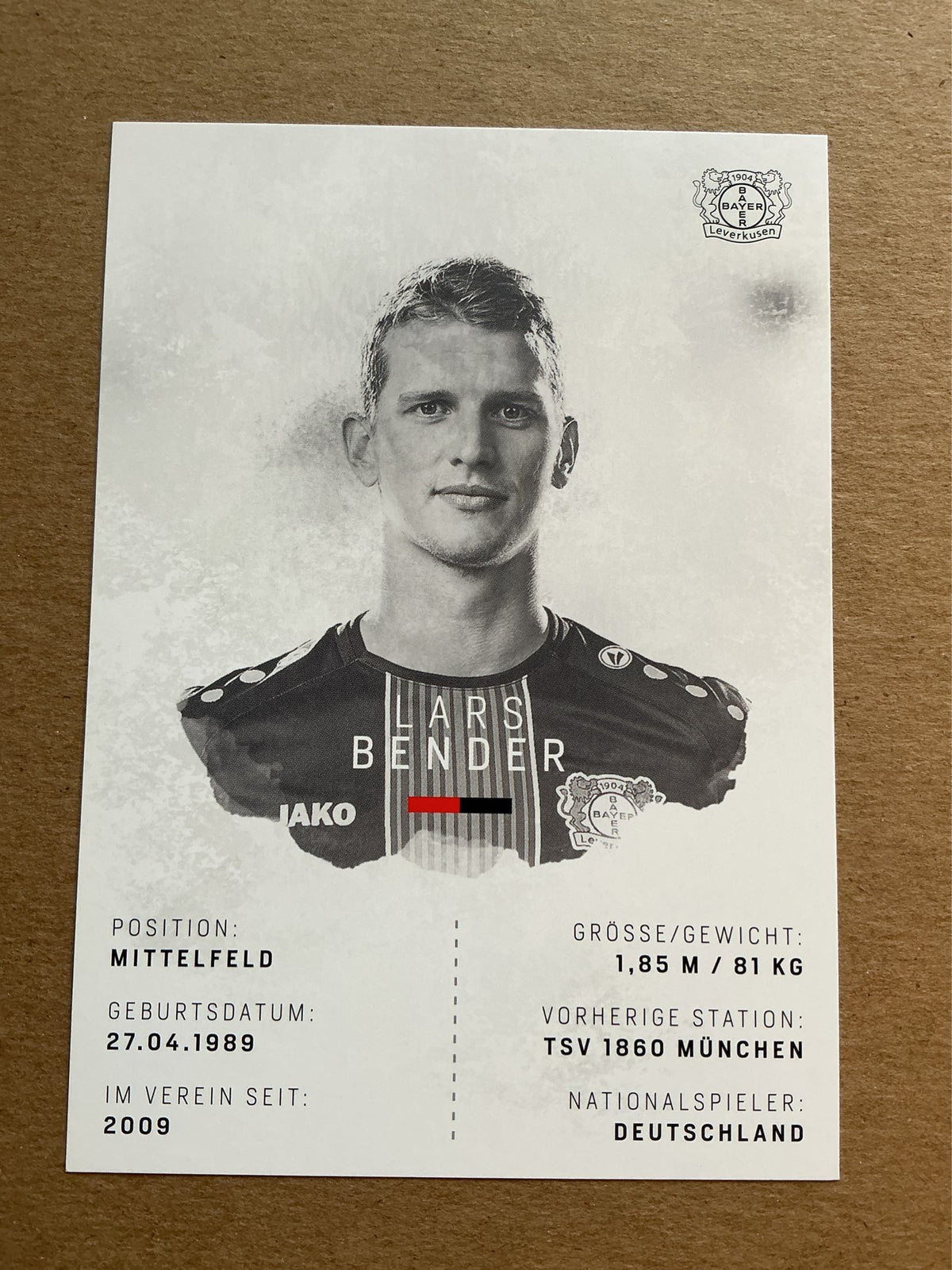 Lars Bender, Germany 🇩🇪 Bayer 04 Leverkusen 2018/19 hand signed