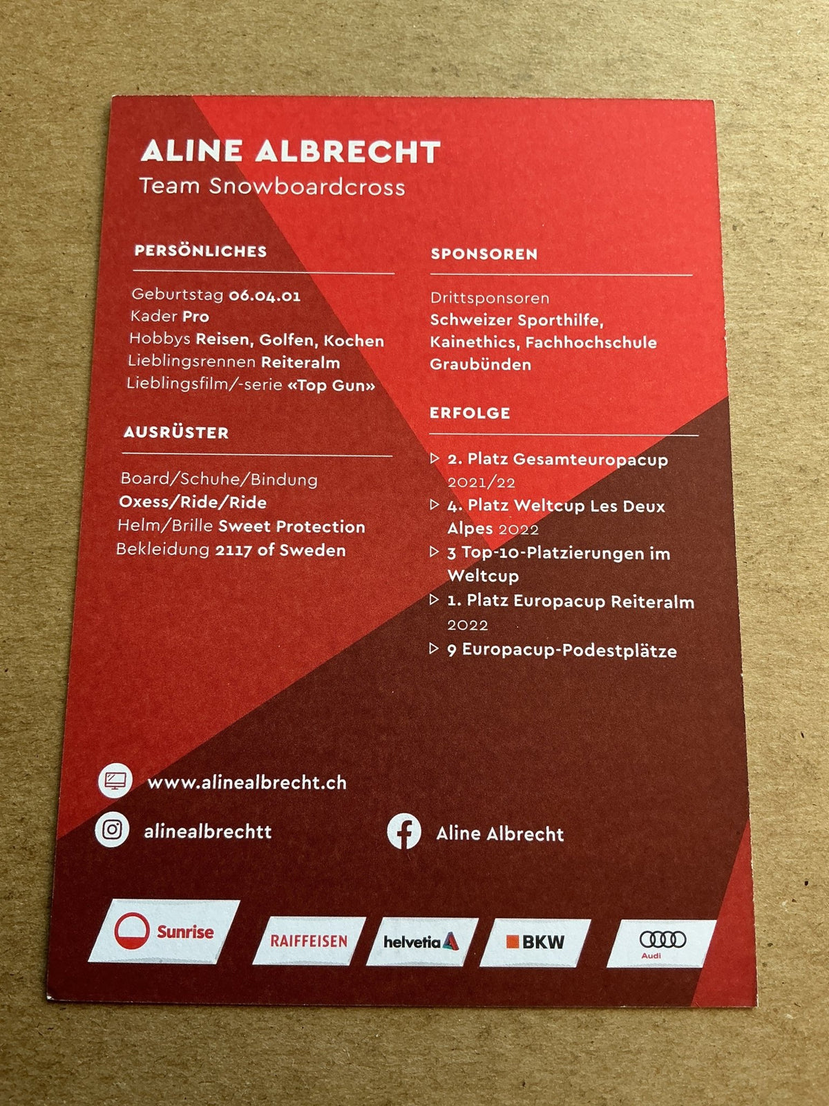 Aline Albrecht, Switzerland π¨π Snowboard Winter 2023/24 hand signed - Autographs-World