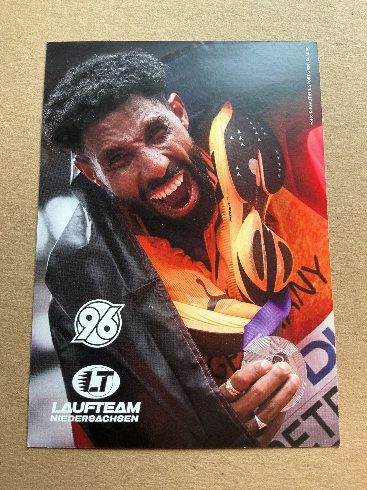 Amanal Petros, Germany 🇩🇪 Athletics Olympics 2024 hand signed - Autographs-World