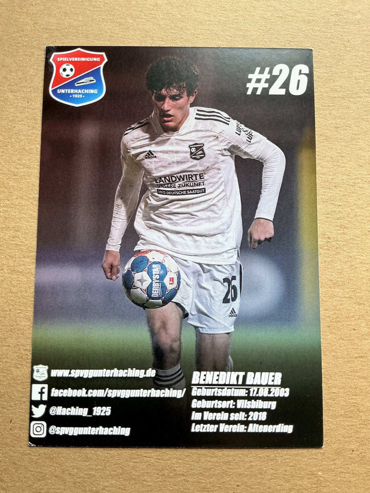 Benedikt Bauer, Germany 🇩🇪 SpVgg Unterhaching 2021/22 hand signed - Autographs-World