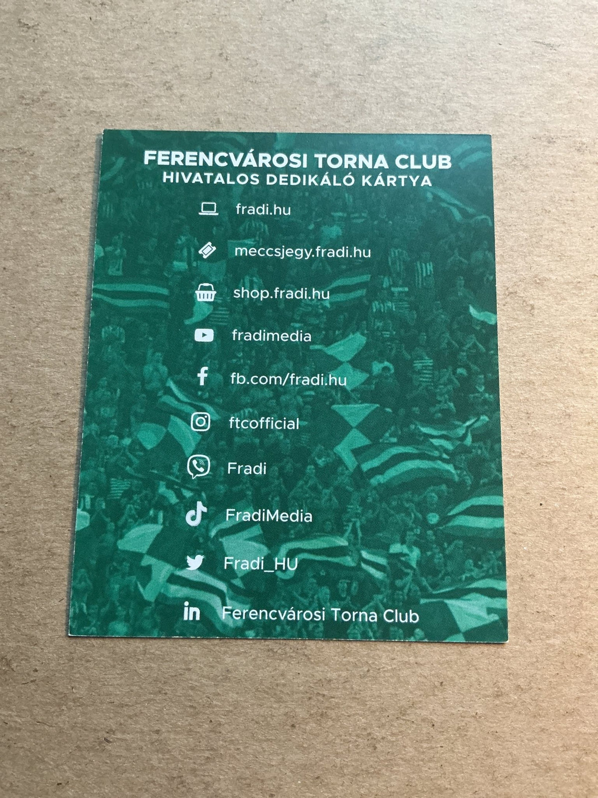 Eldar Ćivić, Bosnia 🇧🇦 Ferencvaros TC 2021/22 hand signed - Autographs-World