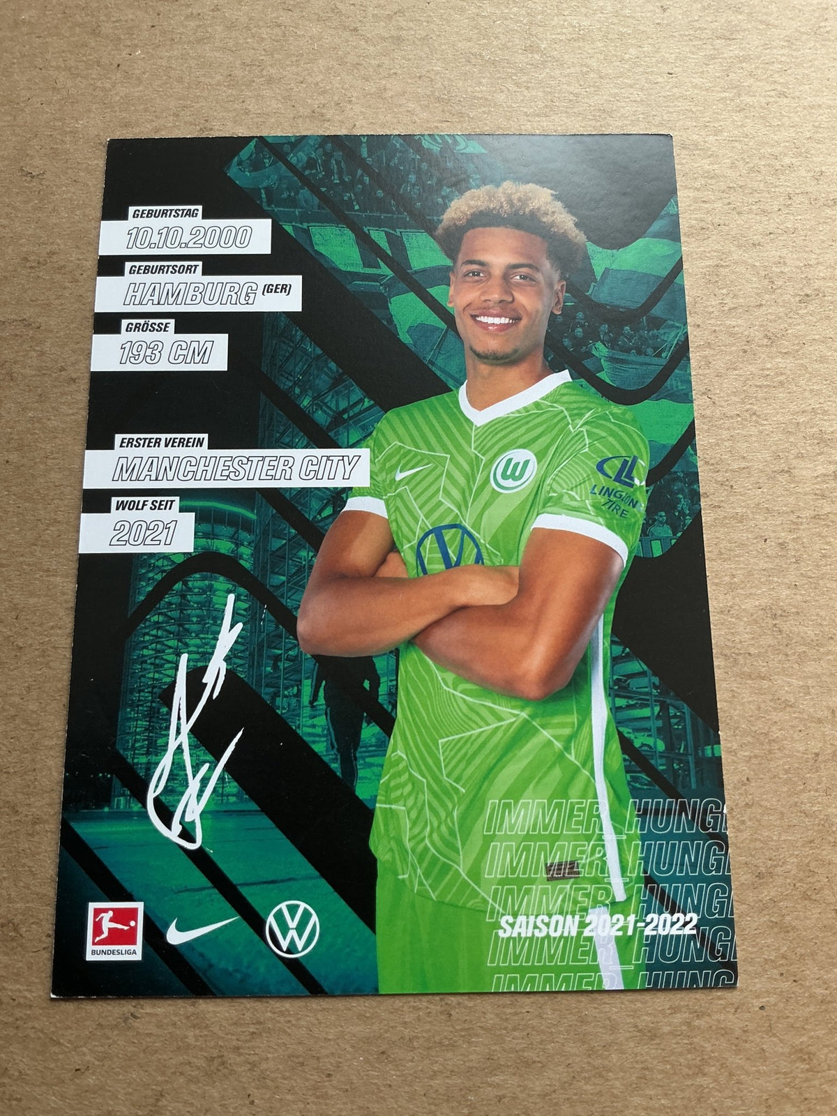 Felix Nmecha, Germany 🇩🇪 VfL Wolfsburg 2021/22 hand signed - Autographs-World