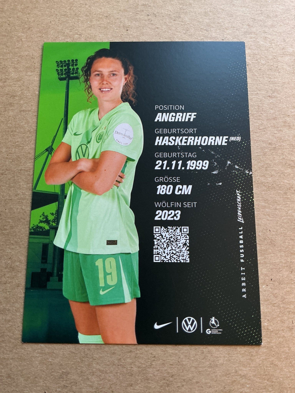 Fenna Kalma, Netherlands 🇳🇱 VfL Wolfsburg 2024/25 hand signed - Autographs-World