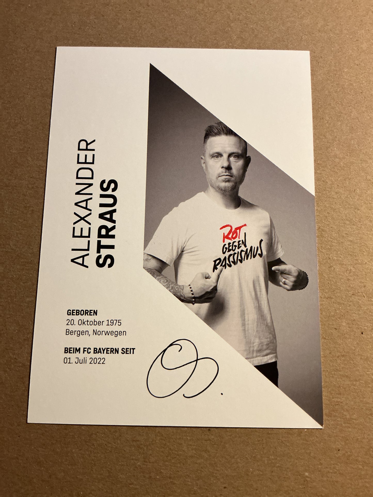 Alexander Straus, Norway 🇳🇴 FC Bayern München 2023/24 hand signed