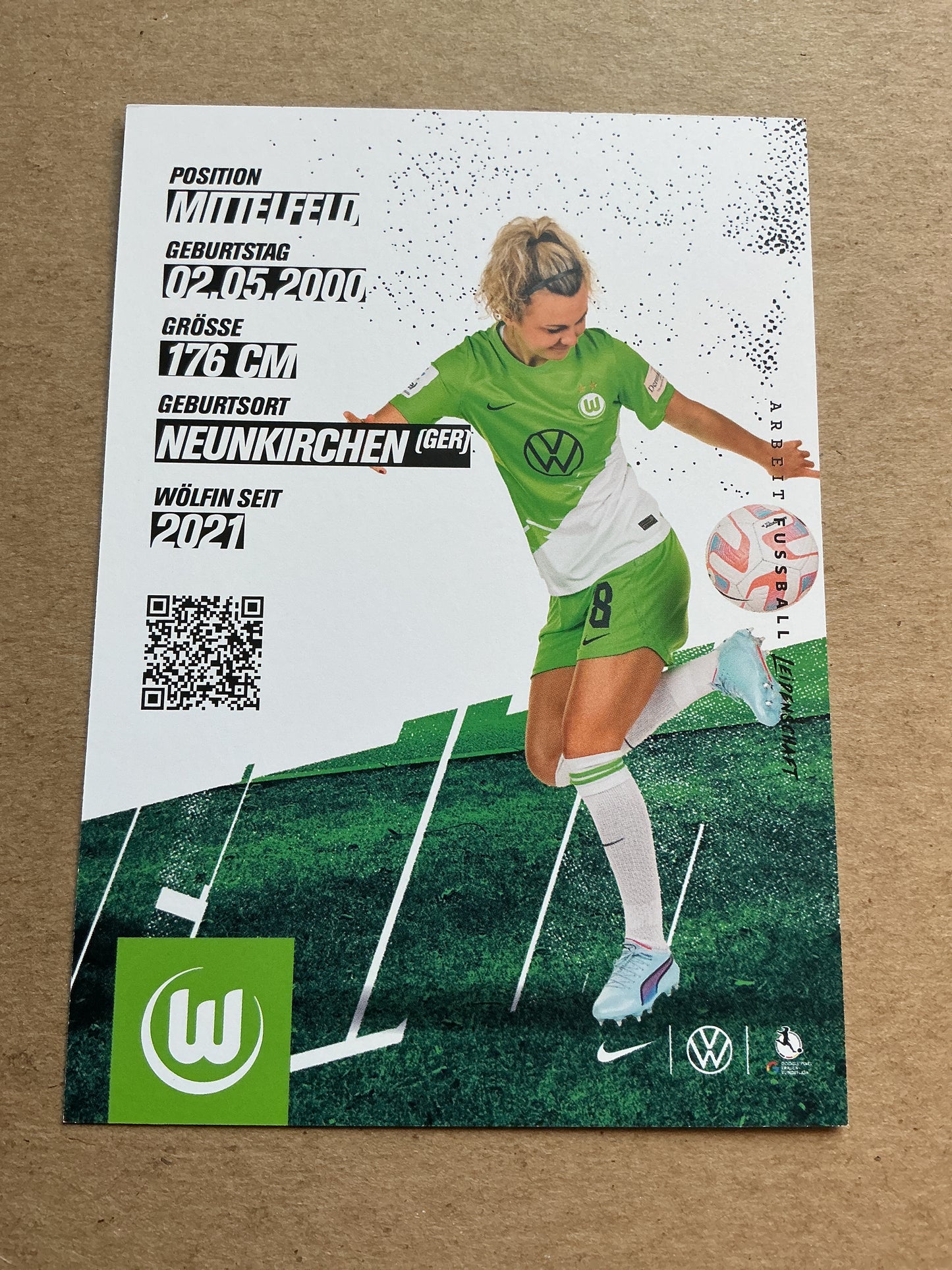 Lena Lattwein, Germany π©πͺ VfL Wolfsburg 2023/24 hand signed