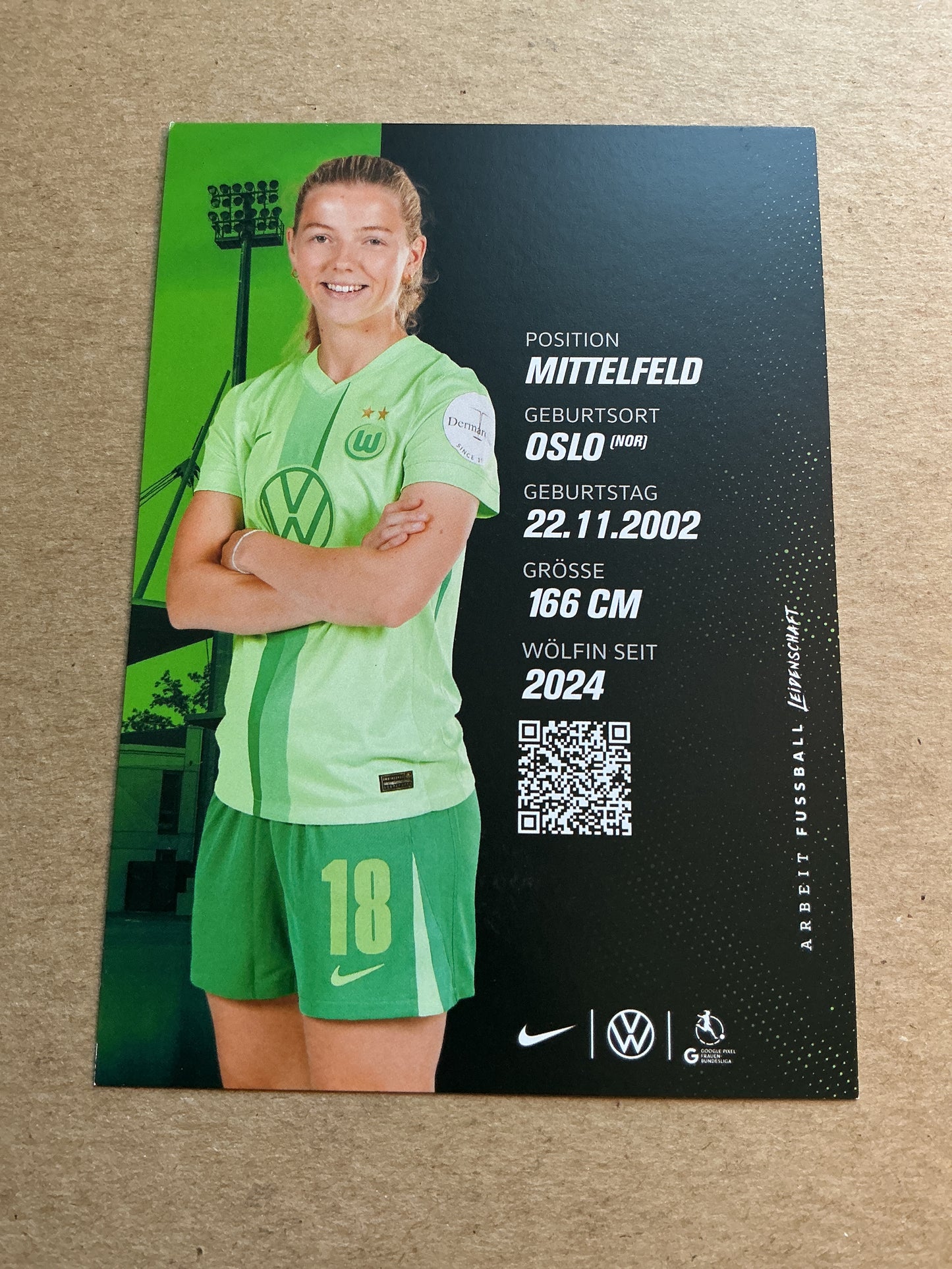 Justine Kielland, Norway 🇳🇴 VfL Wolfsburg 2024/25 hand signed