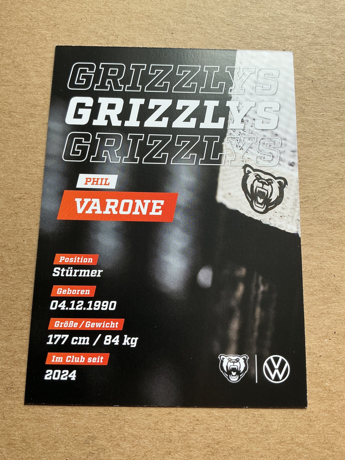 Phil Varone, Canada 🇨🇦 Grizzlys Wolfsburg 2024/25 hand signed