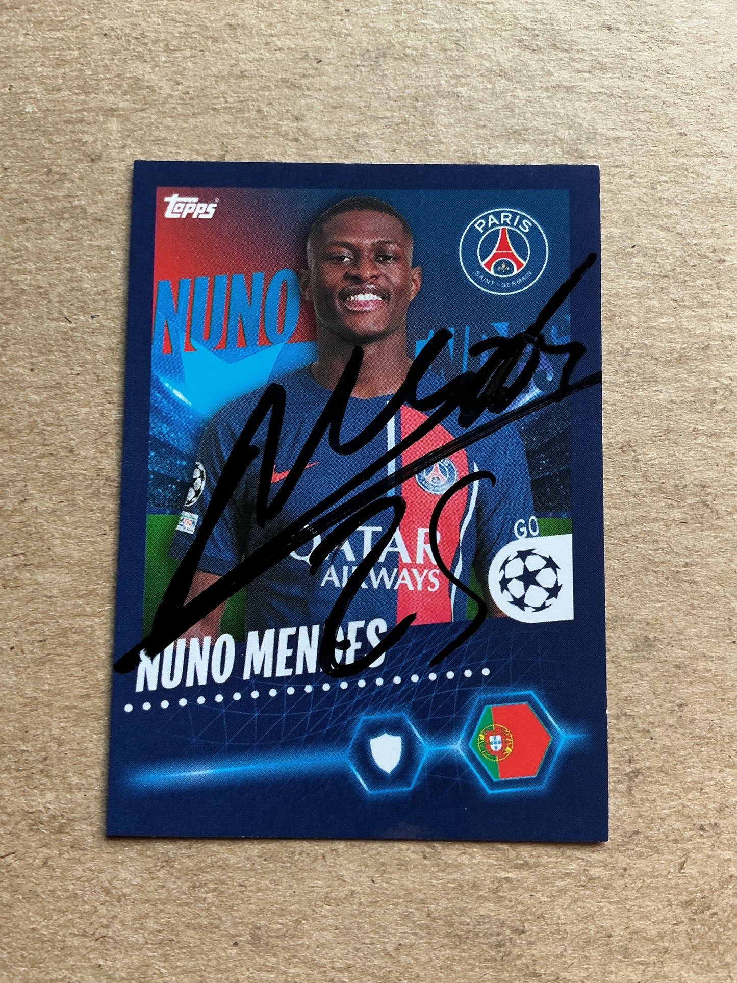Nuno Mendes, Portugal 🇵🇹 Paris Saint-Germain 2023/24 Topps hand signed