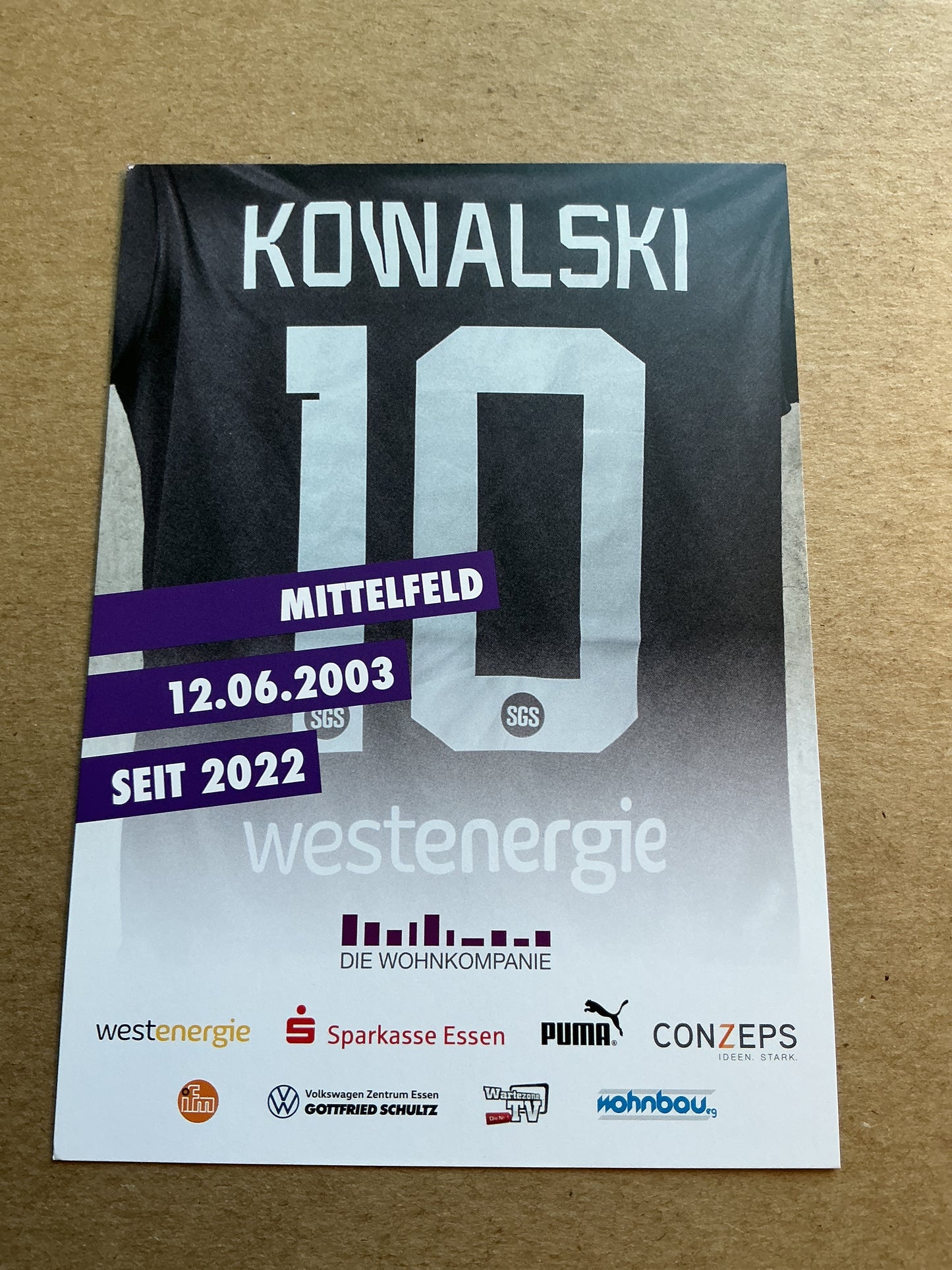 Natasha Kowalski, Germany 🇩🇪 SGS Essen 2024/25 hand signed