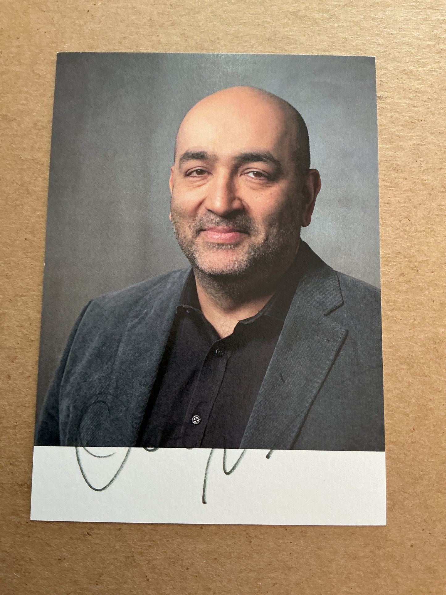 Omid Nouripour, Germany 🇩🇪 Member of Parlament 2025 hand signed