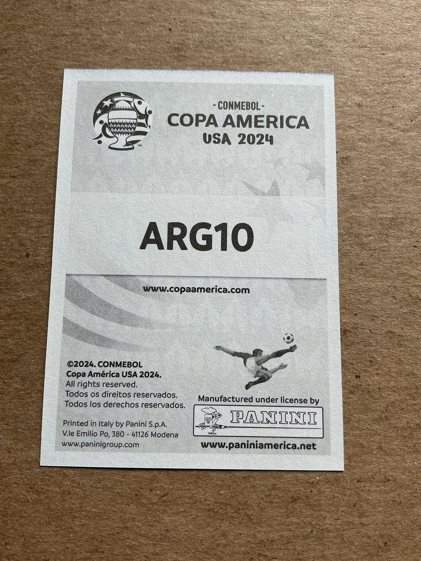 Nahuel Molina, Argentina 🇦🇷 Copa America 2024 Panini hand signed