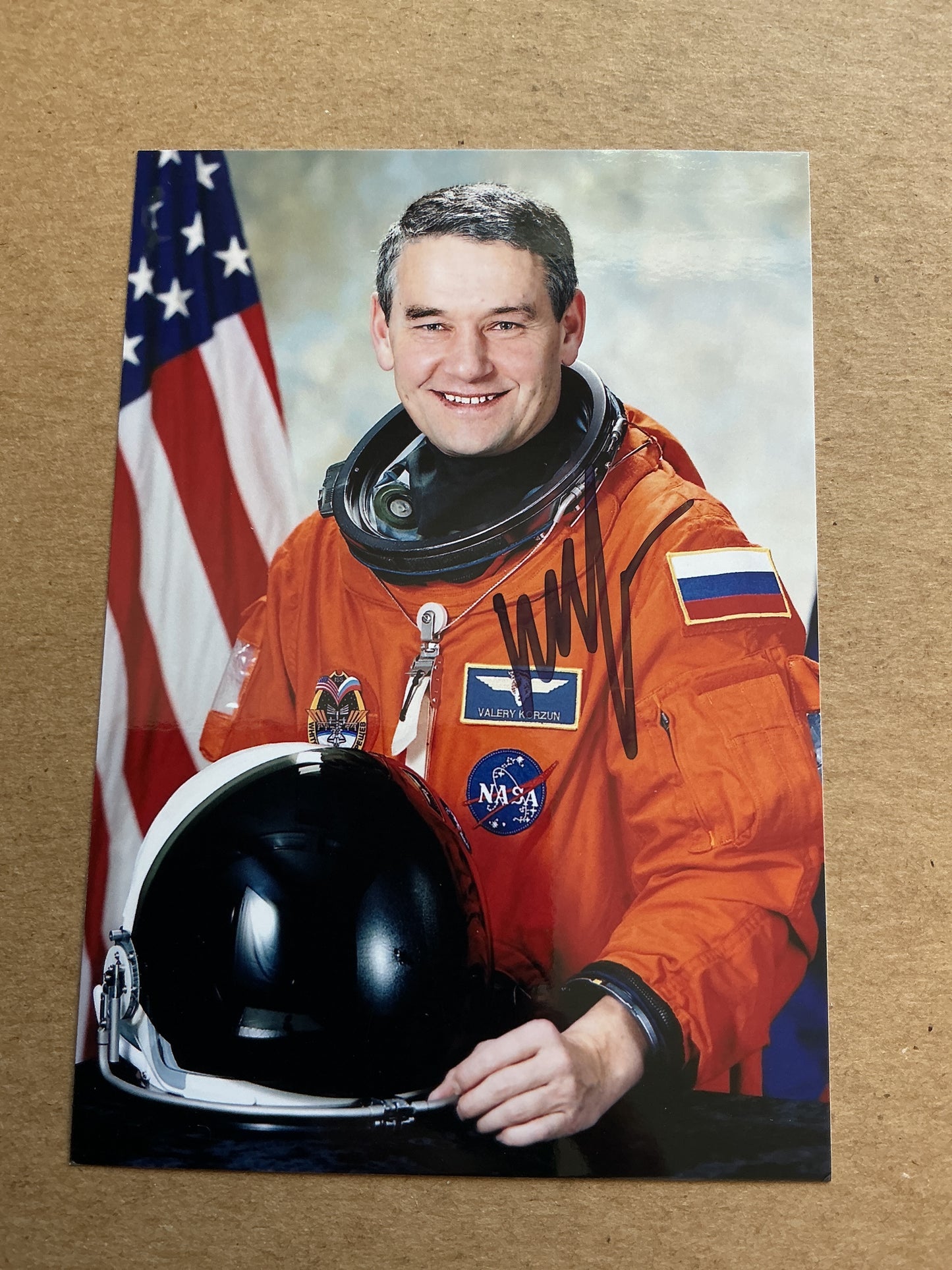 Valery Korzun, Russia 🇷🇺 Cosmonaut Space Other hand signed