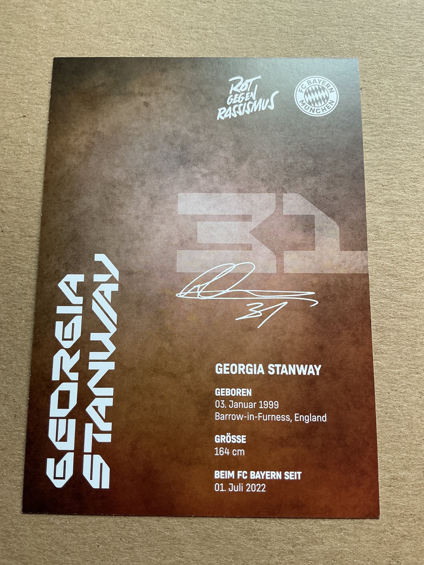 Georgia Stanway, England 🏴 FC Bayern Munich 2024/25 hand signed