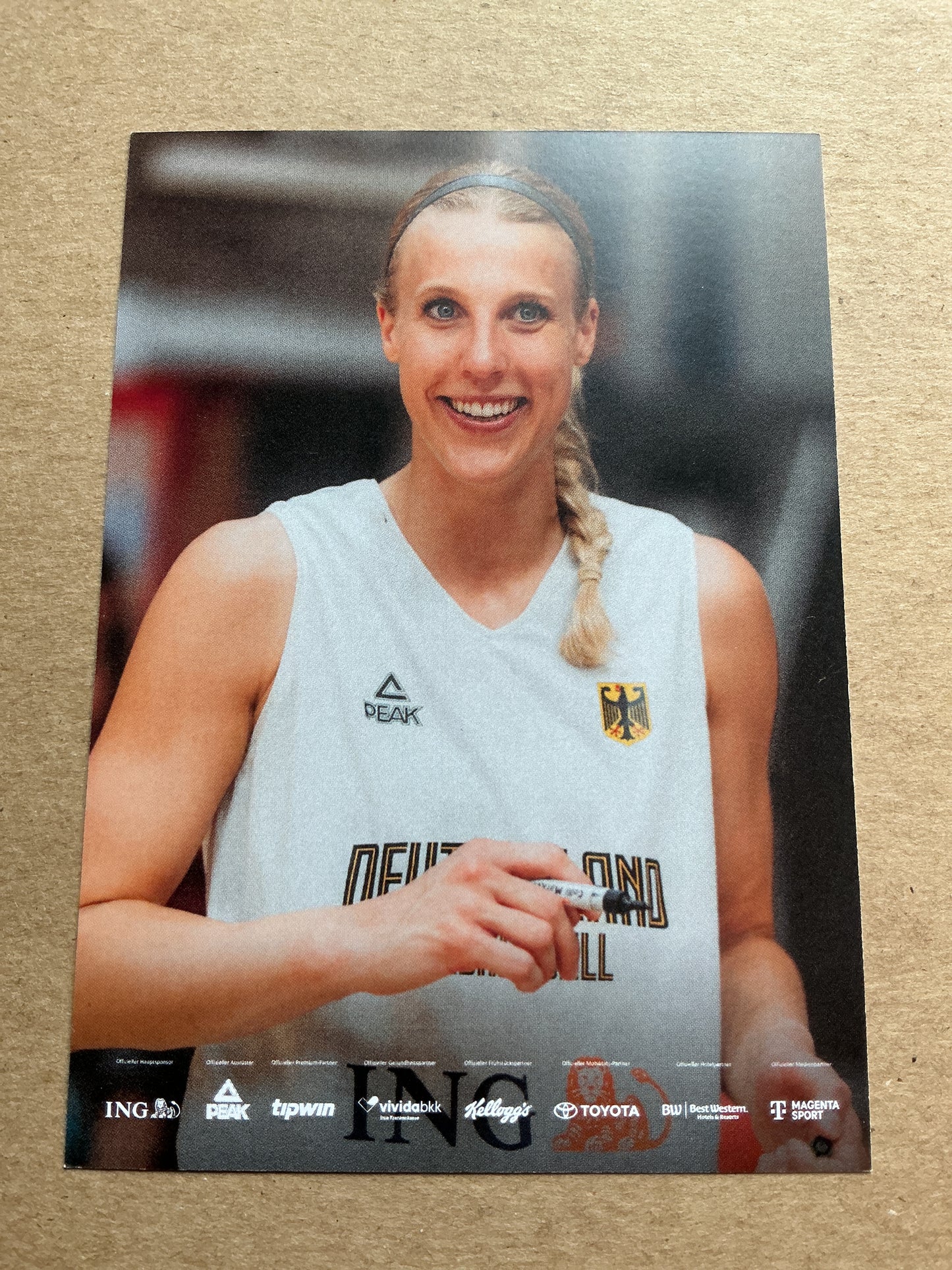 Marie Bertholdt, Germany 🇩🇪 Basketball Olympics 2024 hand signed