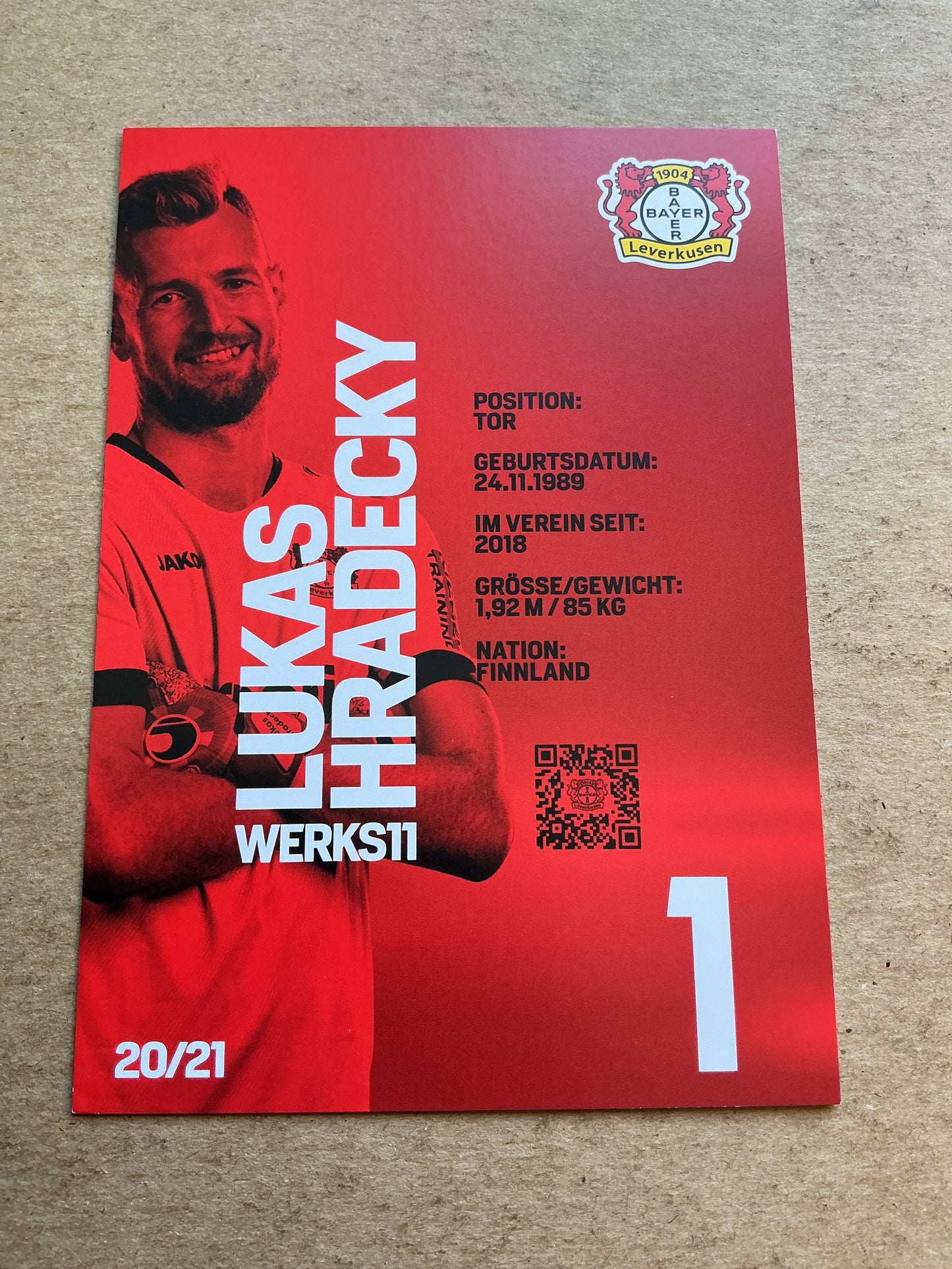Lukas Hradecky, Finland 🇫🇮 Bayer 04 Leverkusen 2020/21 hand signed