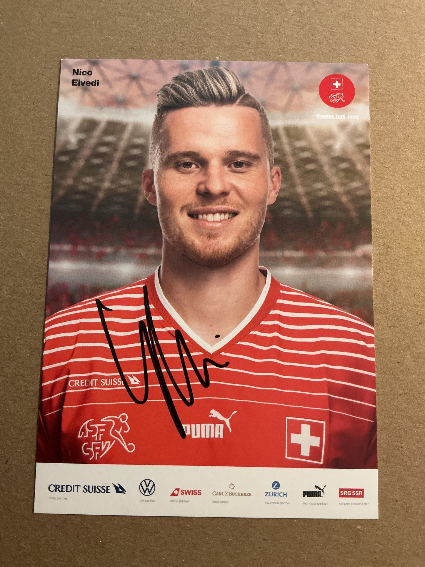 Nico Elvedi , Switzerland 🇨🇭FIFA World Cup 2022 hand signed