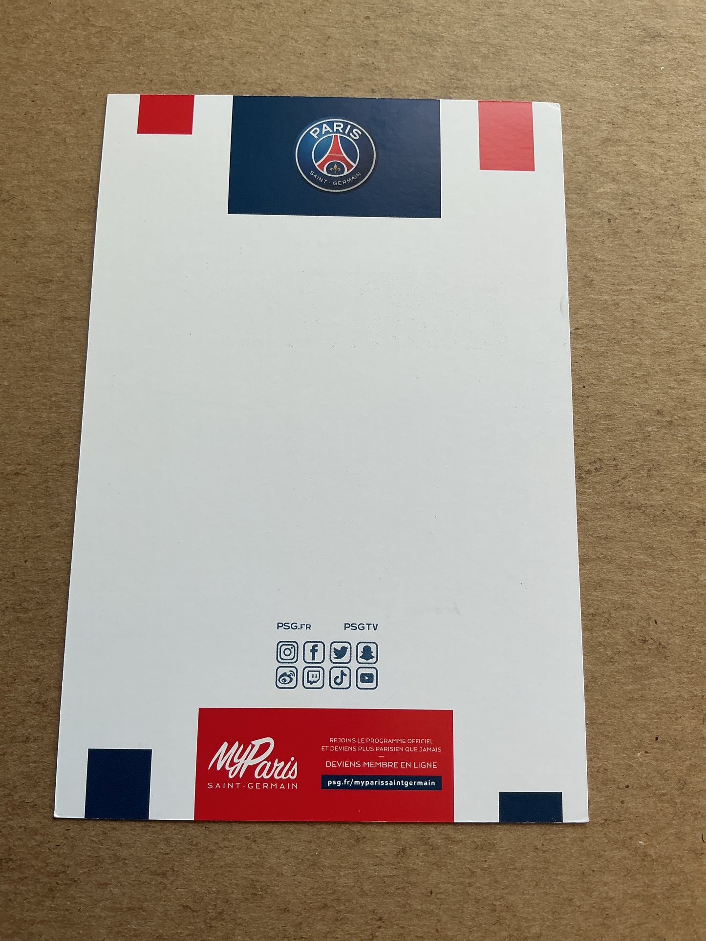 Sergio Rico, Spain ๐ช๐ธ Paris Saint-Germain 2020/21 hand signed