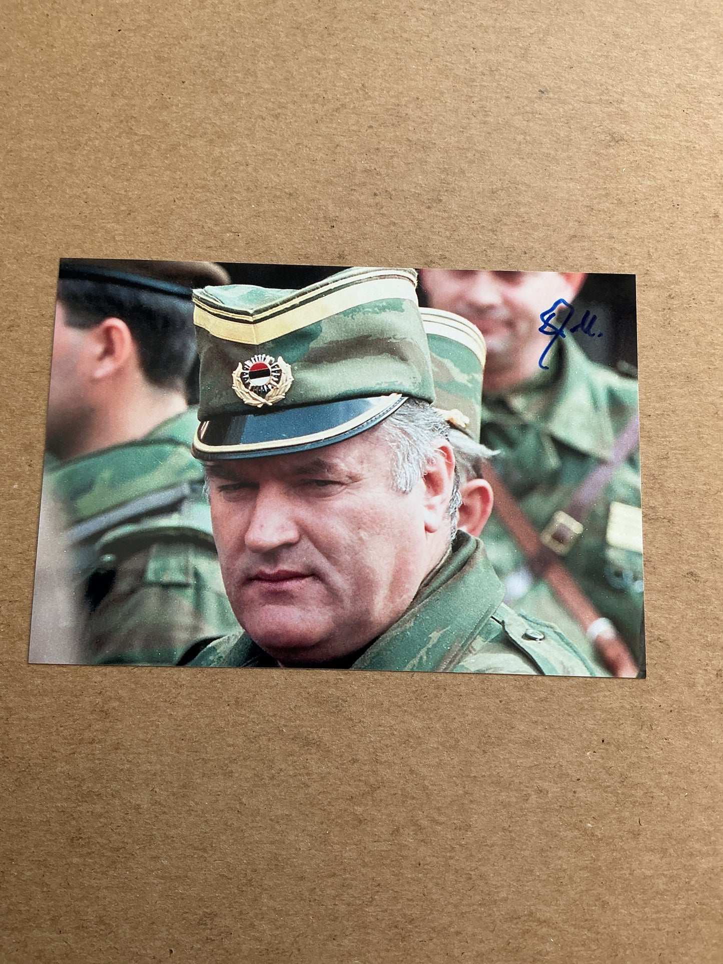 Ratko Mladic, Serbia 🇷🇸 General War Criminal hand signed