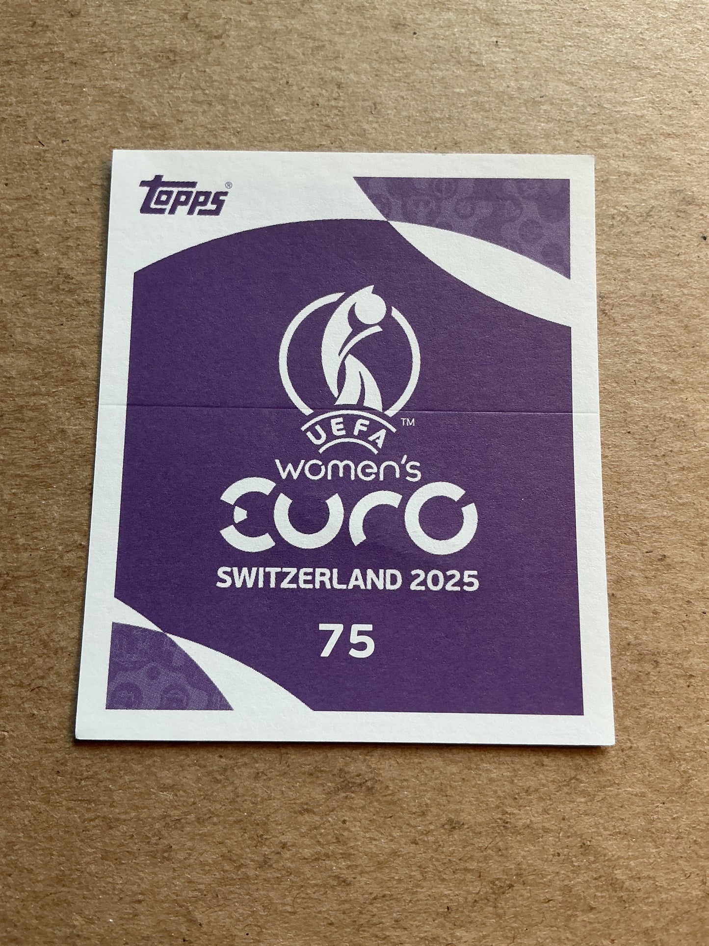 Dilja Yr Zomers, Iceland 🇮🇸 UEFA Women’s Euro Cup 2025 Topps hand signed