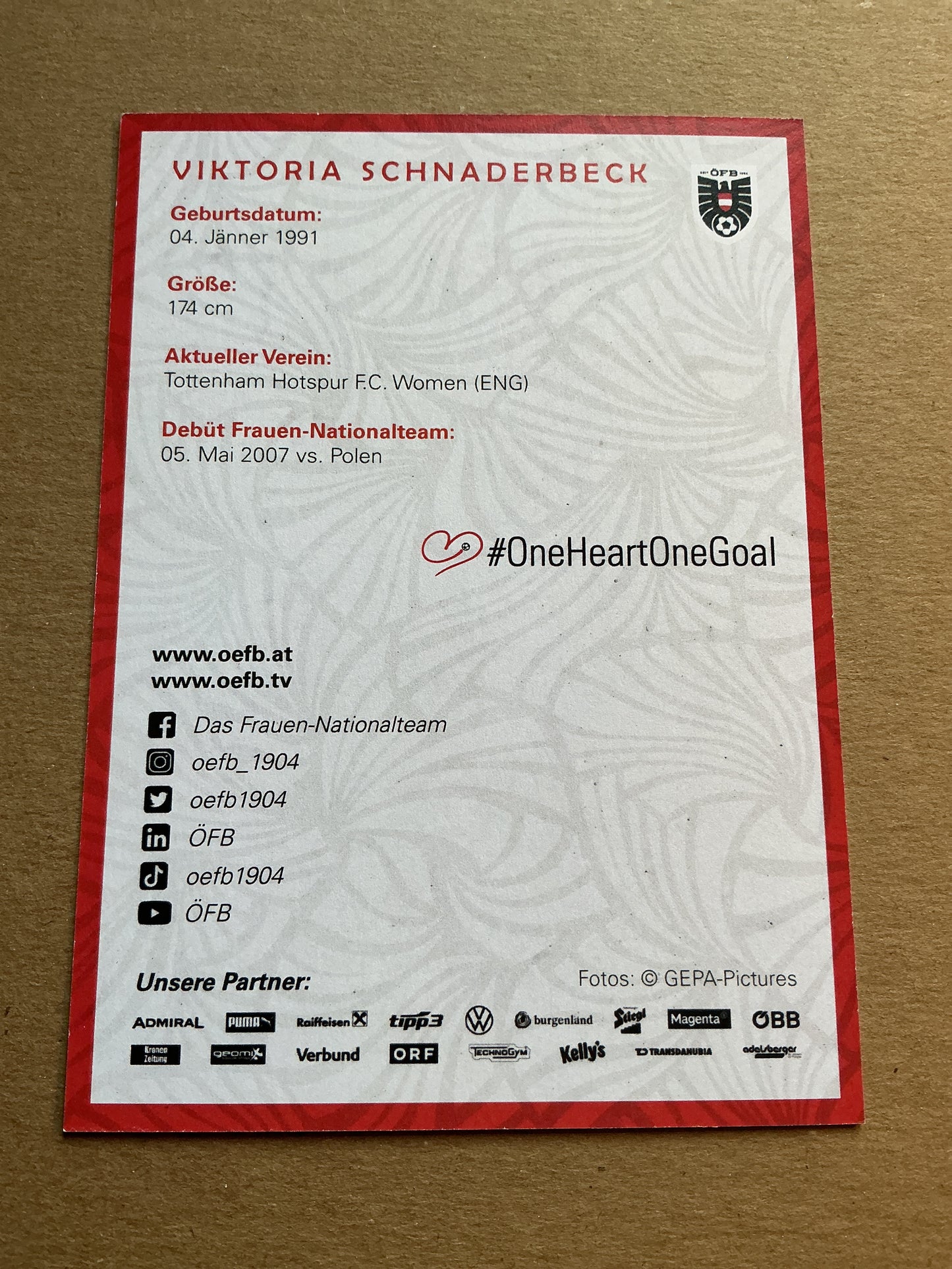 Viktoria Schnaderbeck, Austria 🇦🇹 UEFA Women’s Euro 2022 hand signed