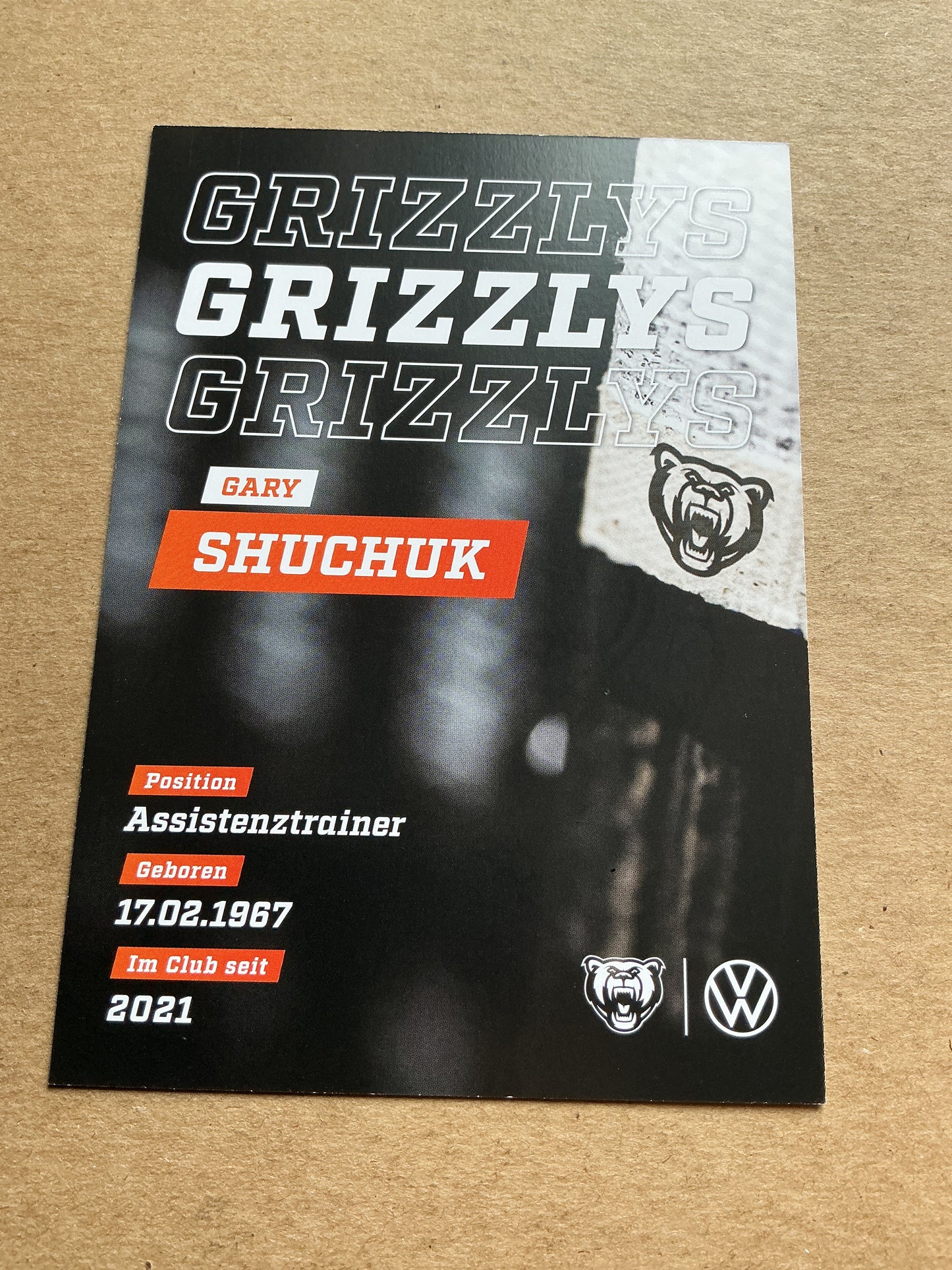 Gary Shuchuk, Canada 🇨🇦 Grizzlys Wolfsburg 2024/25 hand signed