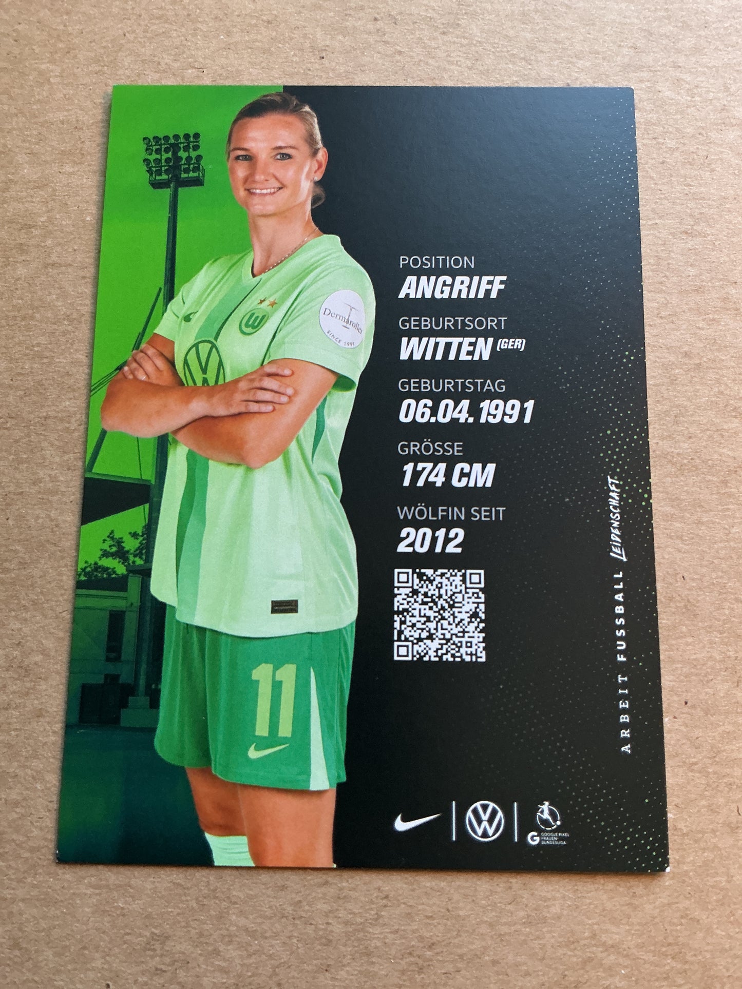 Alexandra Popp, Germany 🇩🇪 VfL Wolfsburg 2024/25 hand signed