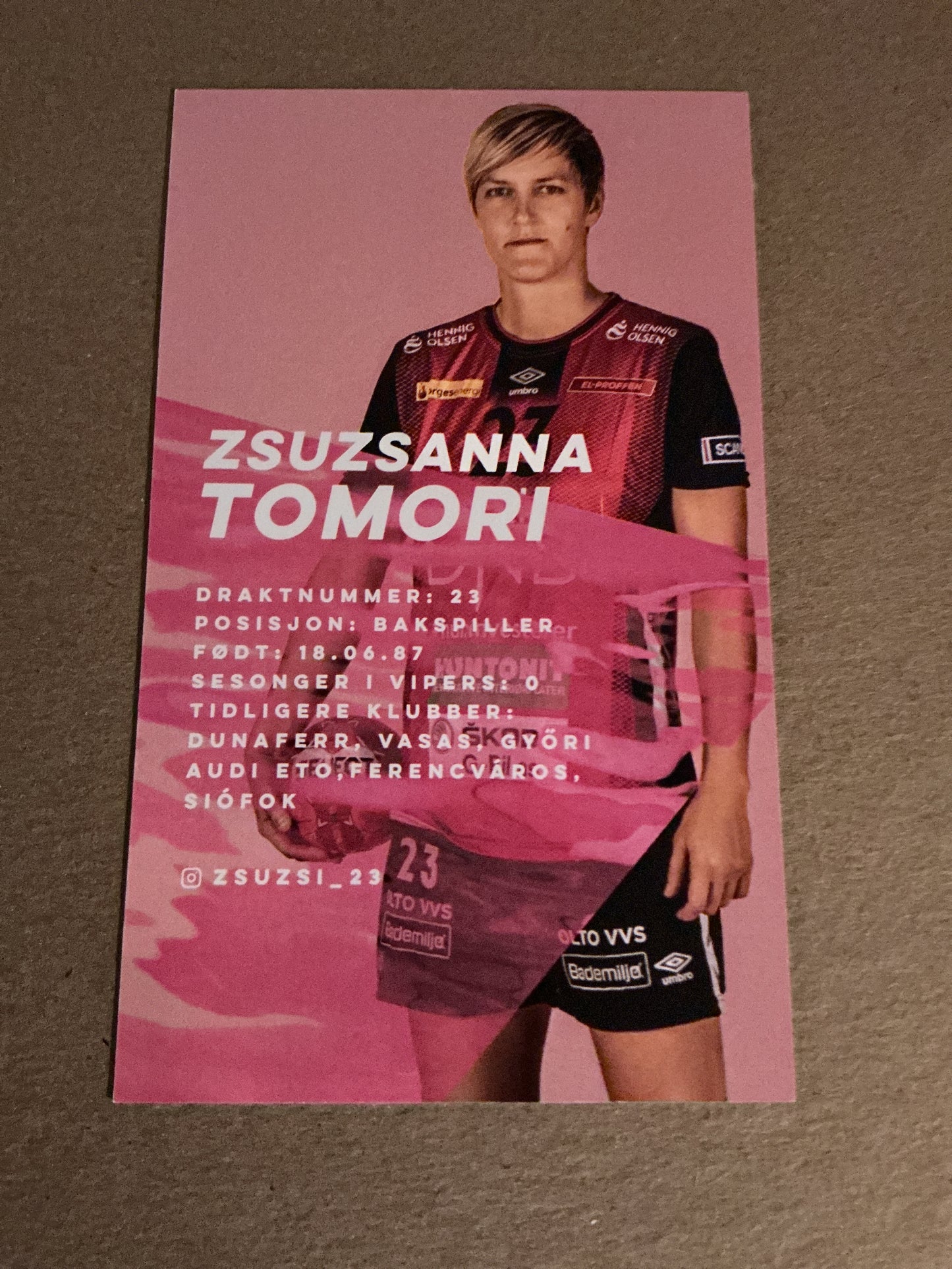 Zsuzsanna Tomori, Hungary 🇭🇺 Handball Vipers 2021/22 hand signed