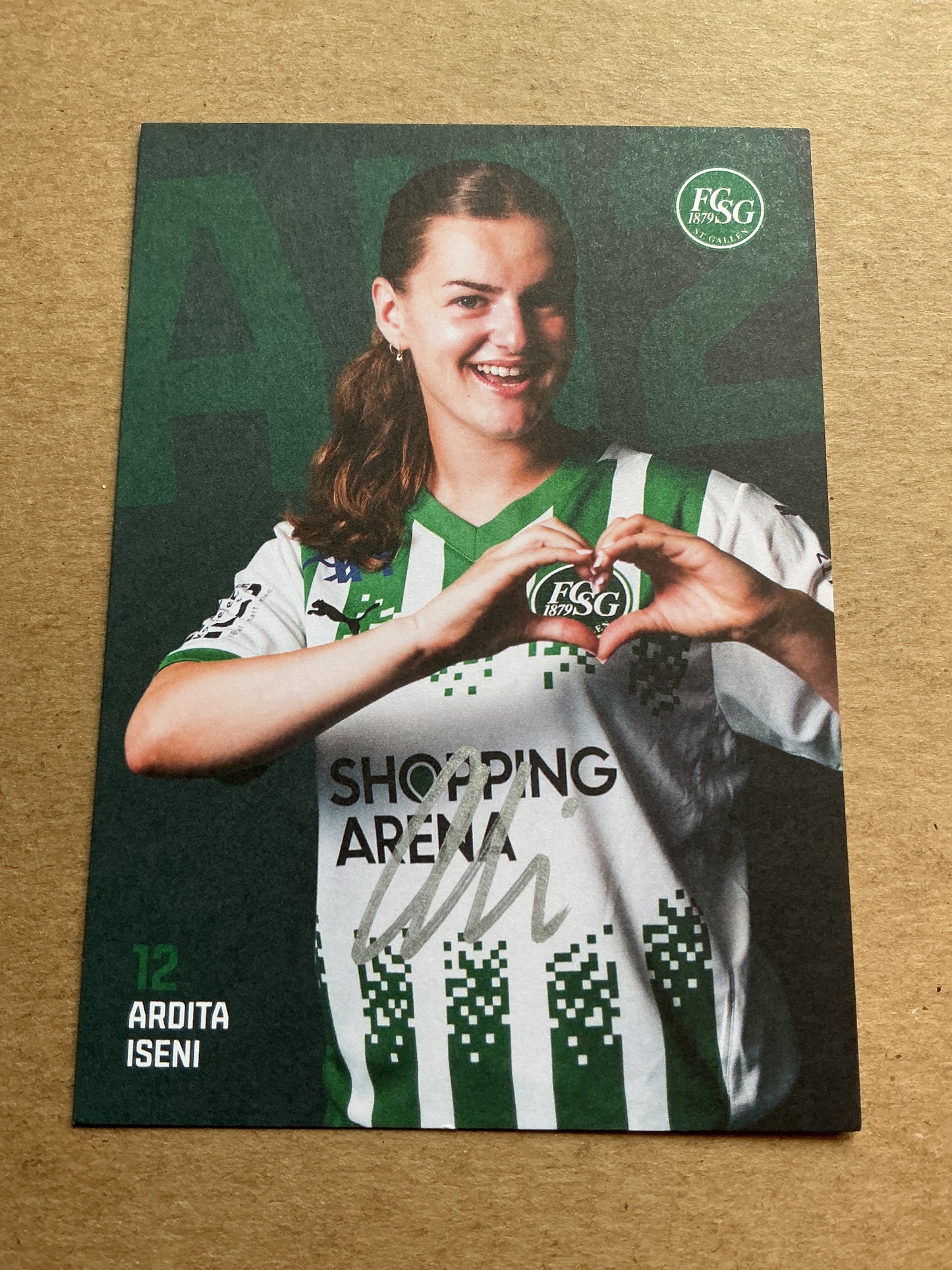 Ardita Iseni, Switzerland 🇨🇭 FC St. Gallen 2024/25 hand signed