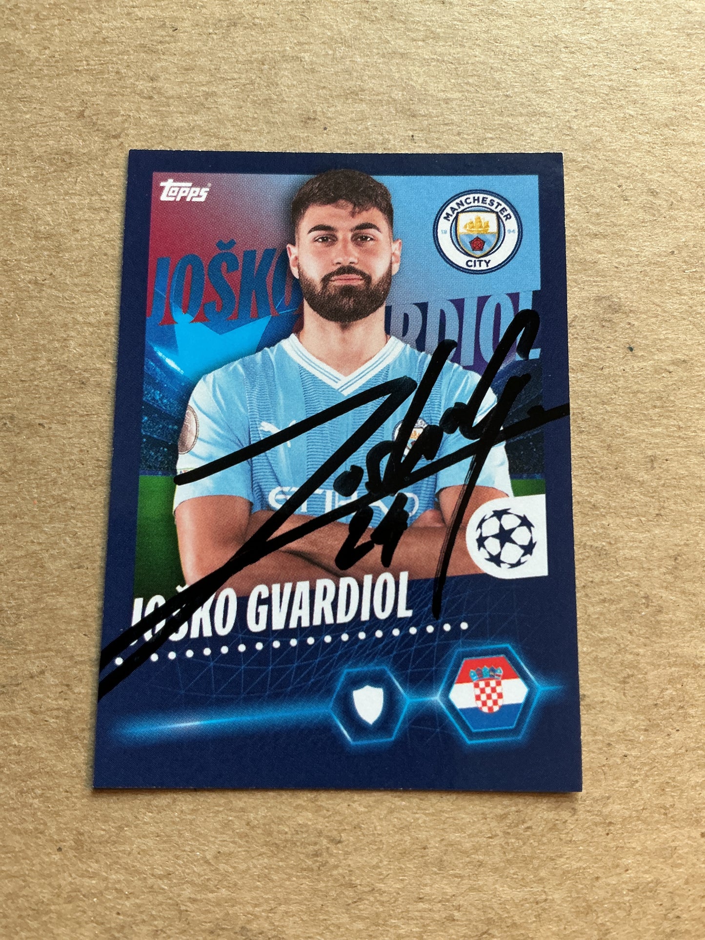 Josko Gvardiol, Croatia 🇭🇷 Manchester City 2023/24 Topps hand signed