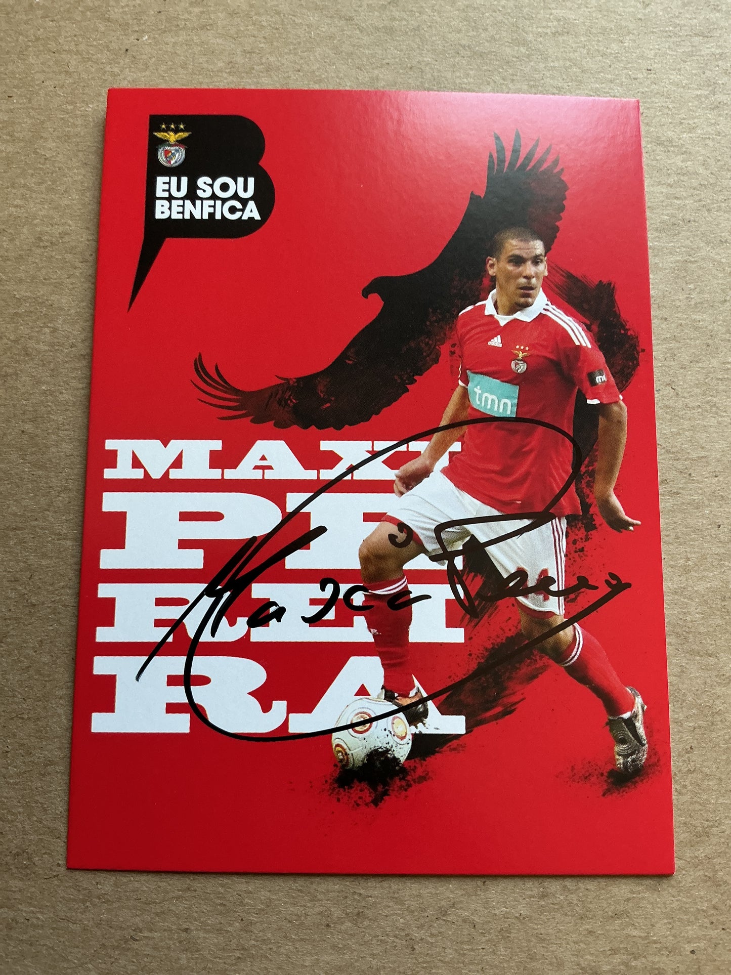 Maxi Perreira, Uruguay 🇺🇾 SL Benfica 2009/10 hand signed