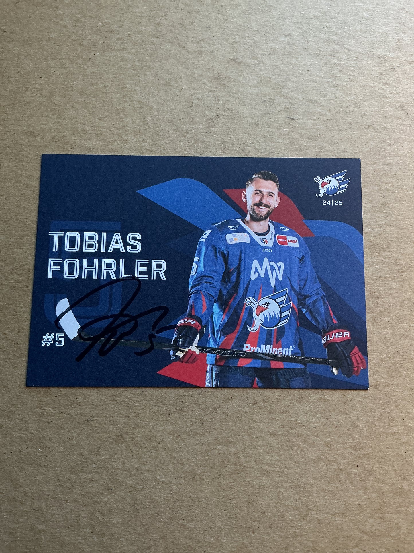 Tobias Fohrler, Germany 🇩🇪 Adler Mannheim 2024/25 hand signed