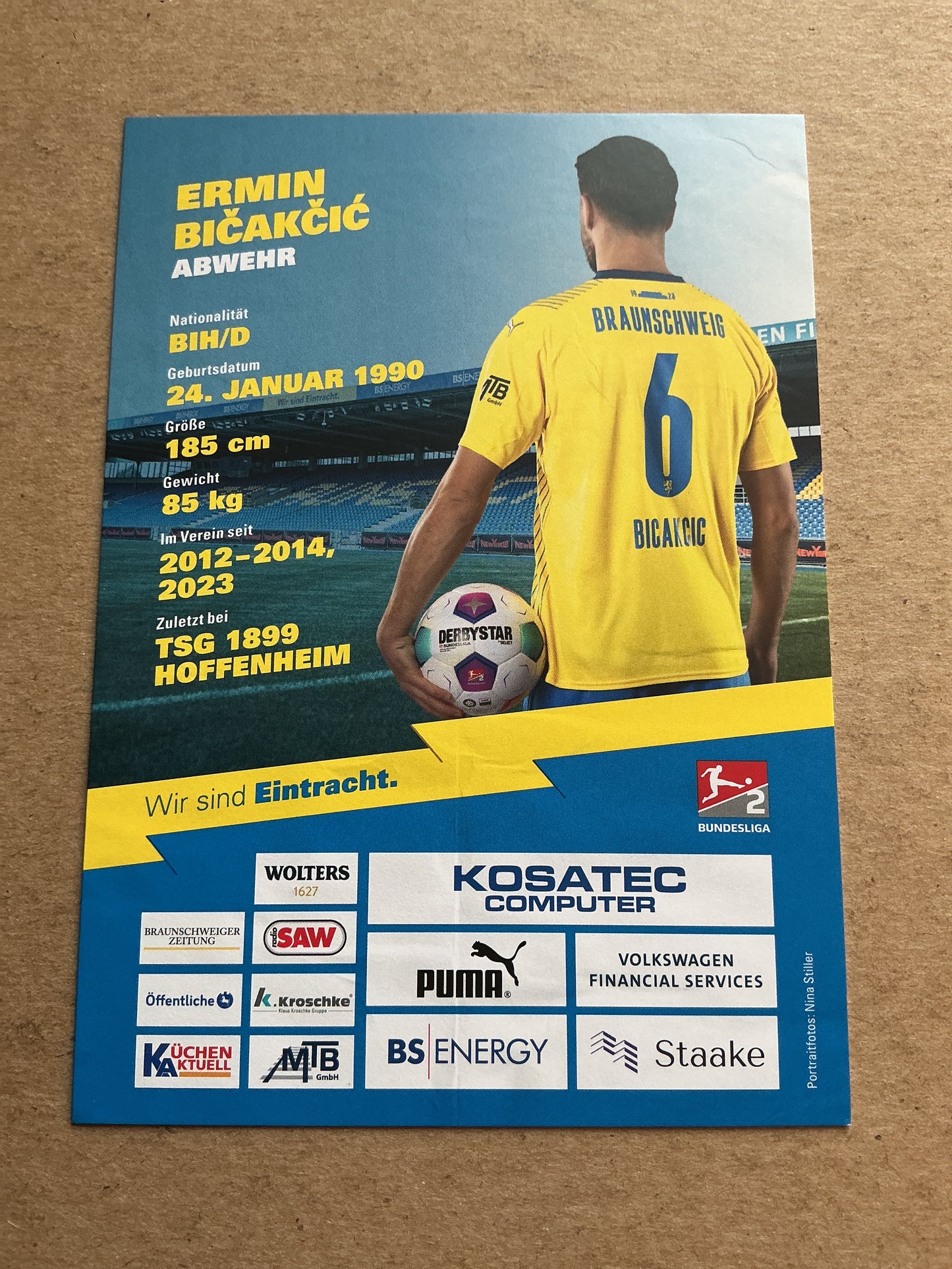 Ermin Bičakčić, Bosnia 🇧🇦 Eintracht Braunschweig 2023/24 hand signed