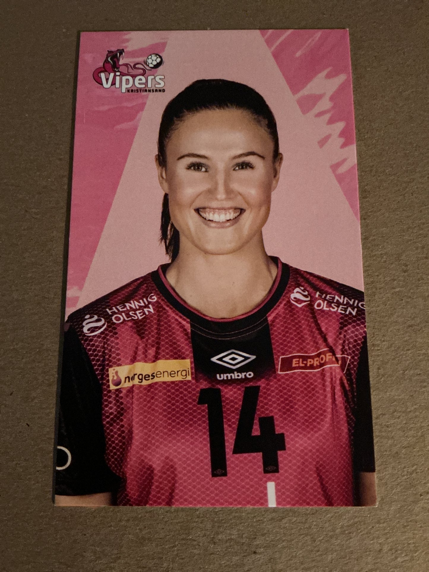 Tuva Høve, Norway 🇳🇴 Handball Vipers 2021/22 hand signed