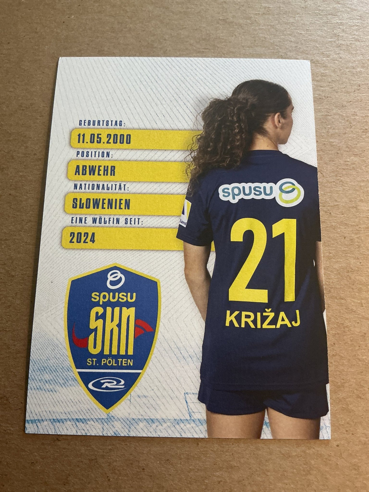 Izabela Krizaj, Slovenia 🇸🇮 SKN St. Pölten 2024/25 hand signed - Autographs-World
