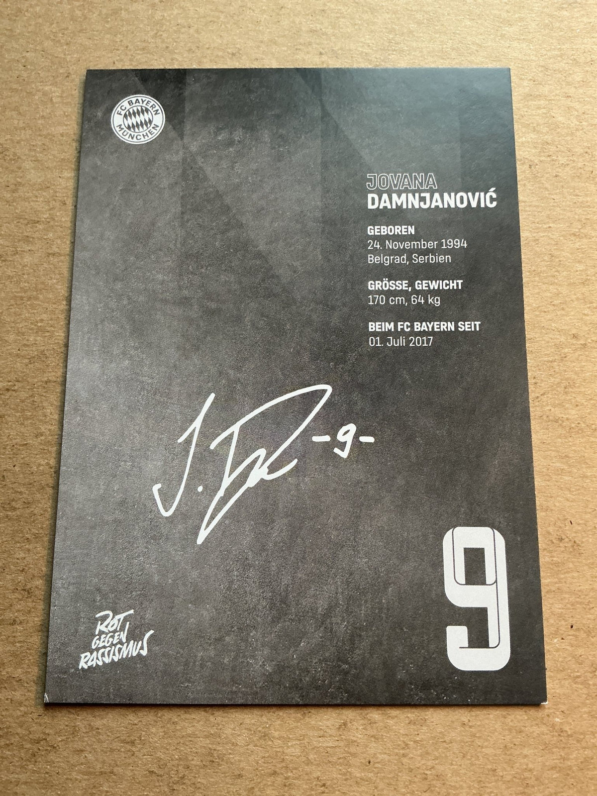 Jovana Damnjanović, Serbia 🇷🇸 FC Bayern München 2022/23 hand signed - Autographs-World