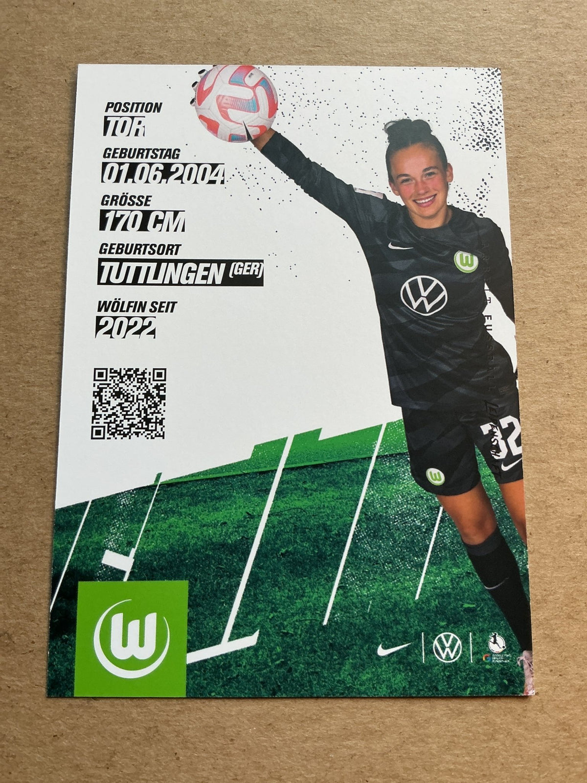 Kiara Beck, Germany 🇩🇪 VfL Wolfsburg 2023/24 hand signed - Autographs-World