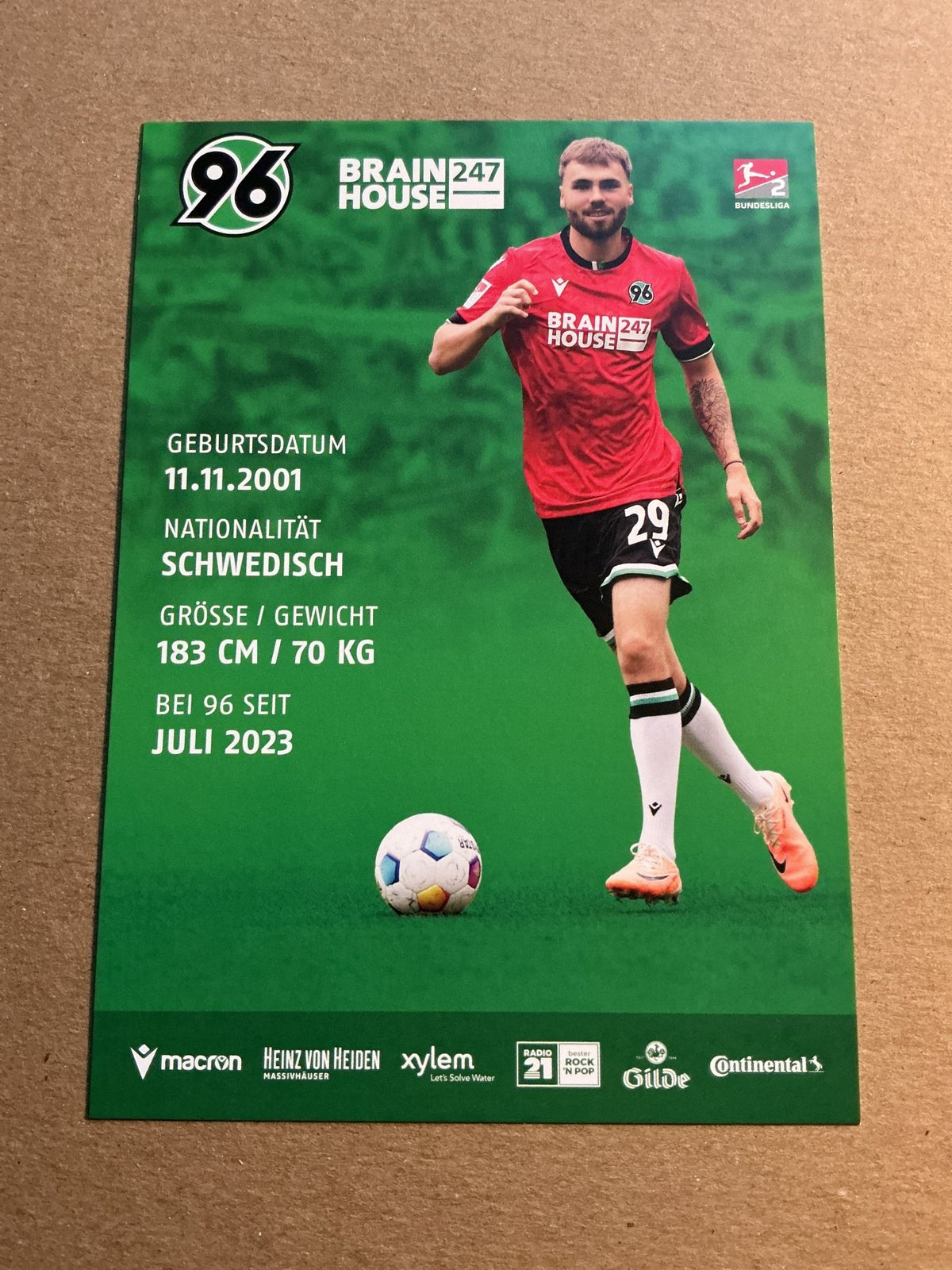 Kolja Oudenne, Sweden 🇸🇪 Hannover 96 2023/24 hand signed - Autographs-World