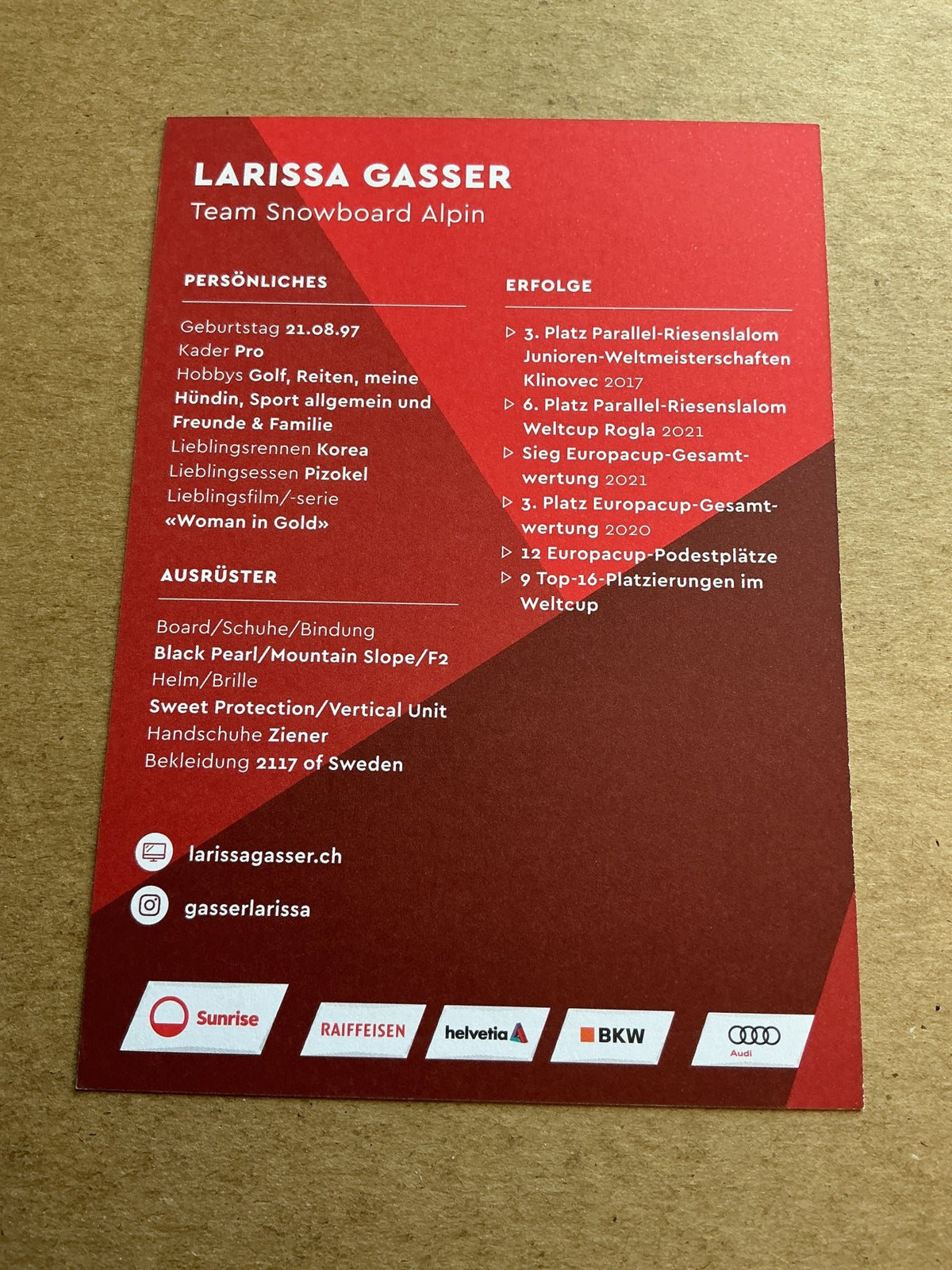 Larissa Gasser, Switzerland 🇨🇠Snowboard Winter Sports 2024/25 hand signed - Autographs-World
