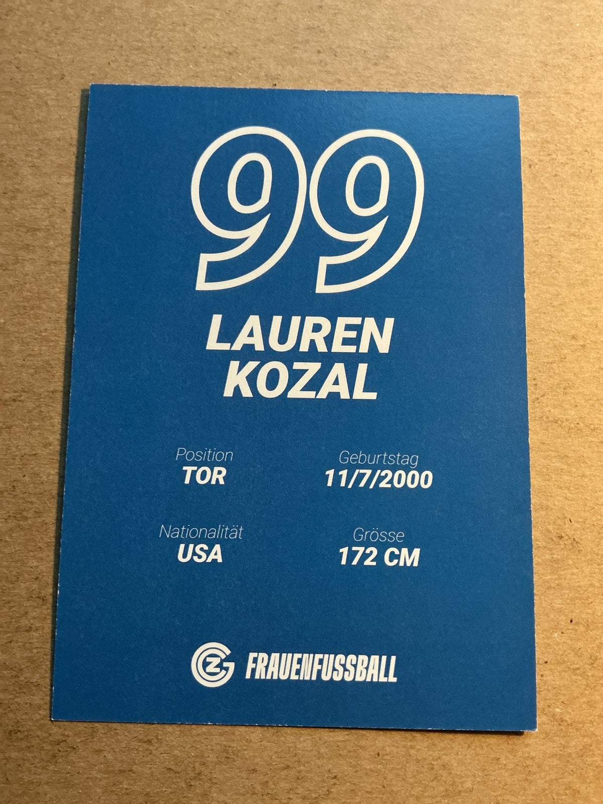 Lauren Kozal, USA 🇺🇸 Grasshopper Club Zürich 2025/26 hand signed - Autographs-World