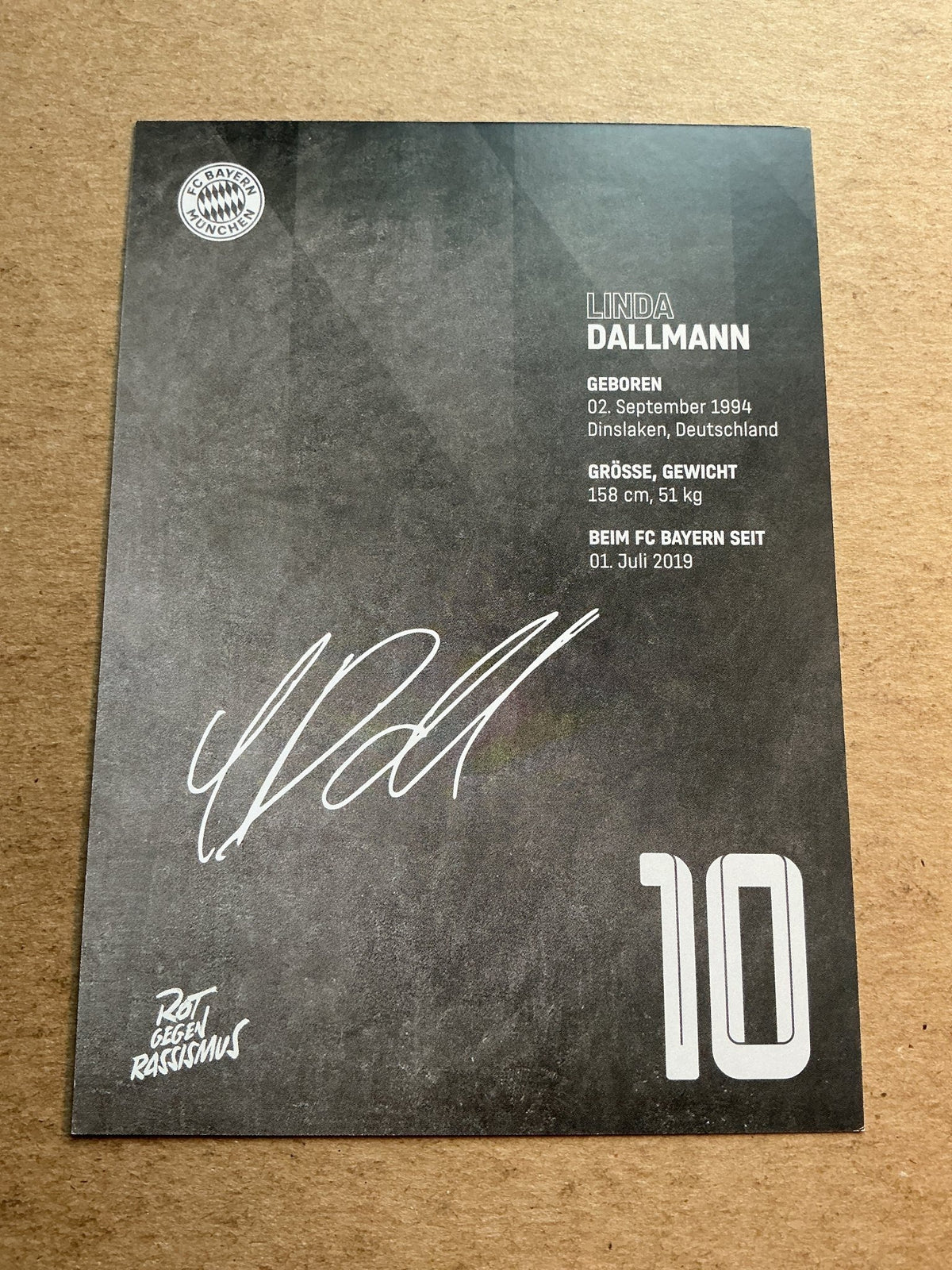 Linda Dallmann, Germany 🇩🇪 FC Bayern München 2022/23 hand signed - Autographs-World