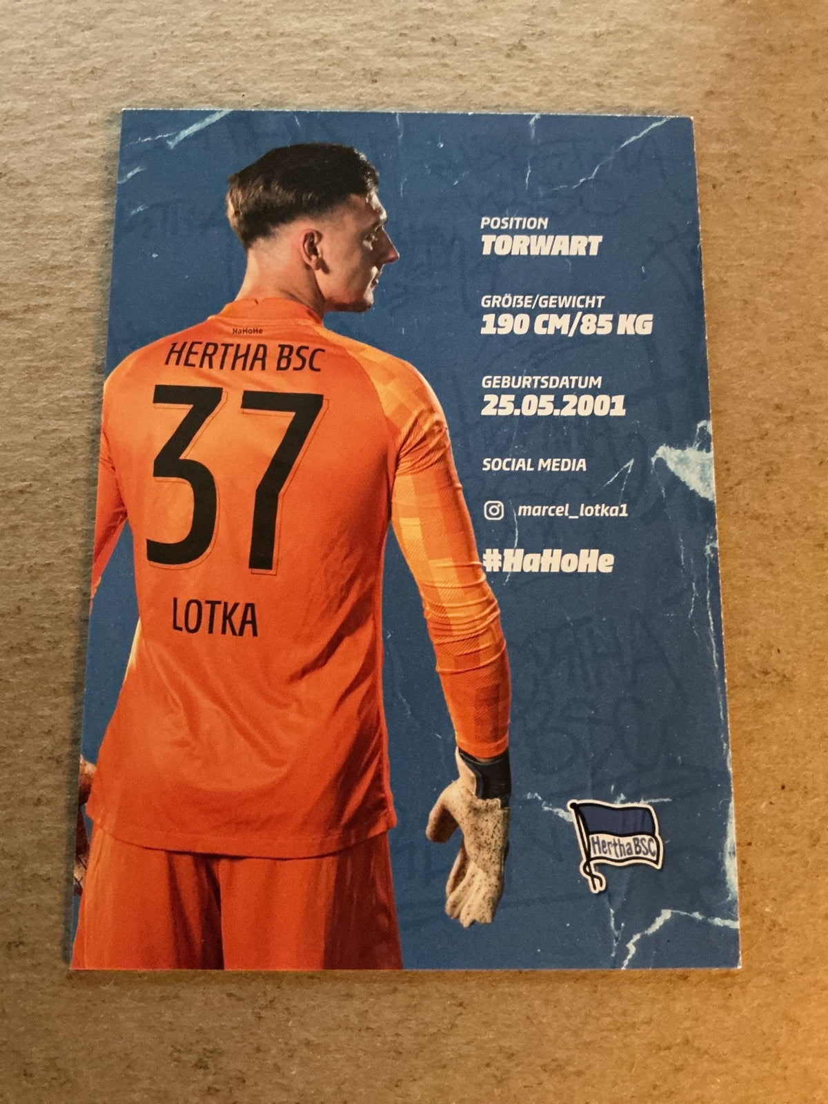 Marcel Lotka, Germany 🇩🇪 Hertha BSC Berlin 2021/22 hand signed - Autographs-World