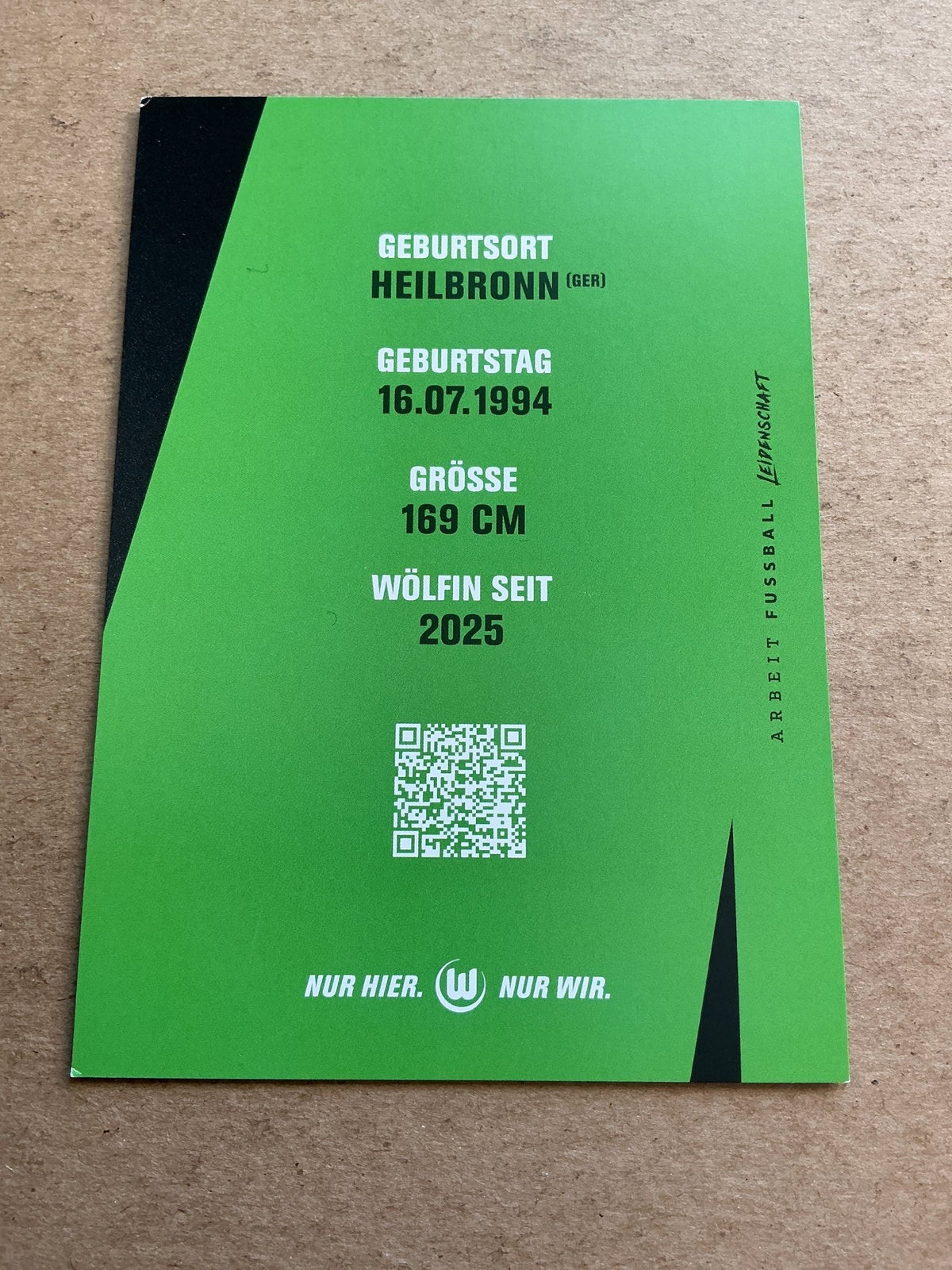 Martina Tufekovic, Germany 🇩🇪 VfL Wolfsburg 2025/26 hand signed - Autographs-World