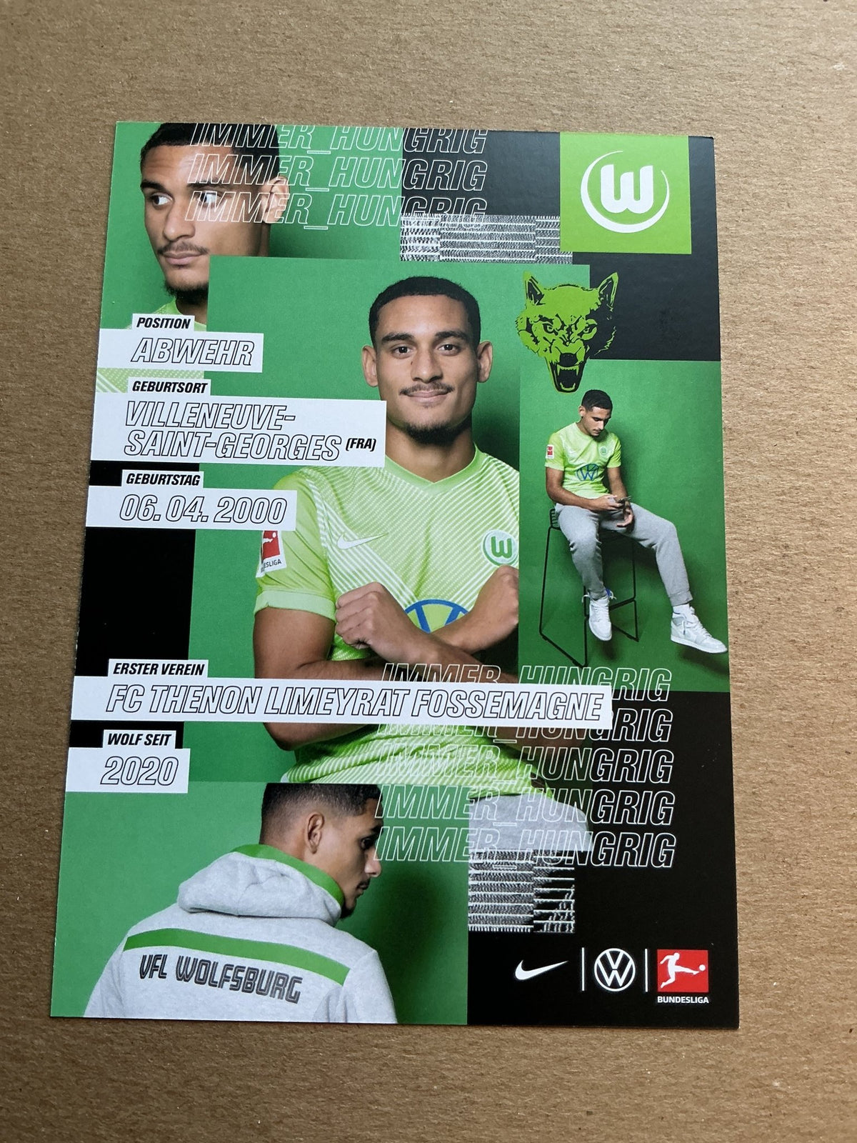 Maxence Lacroix, France 🇫🇷 VfL Wolfsburg 2020/21 hand signed - Autographs-World