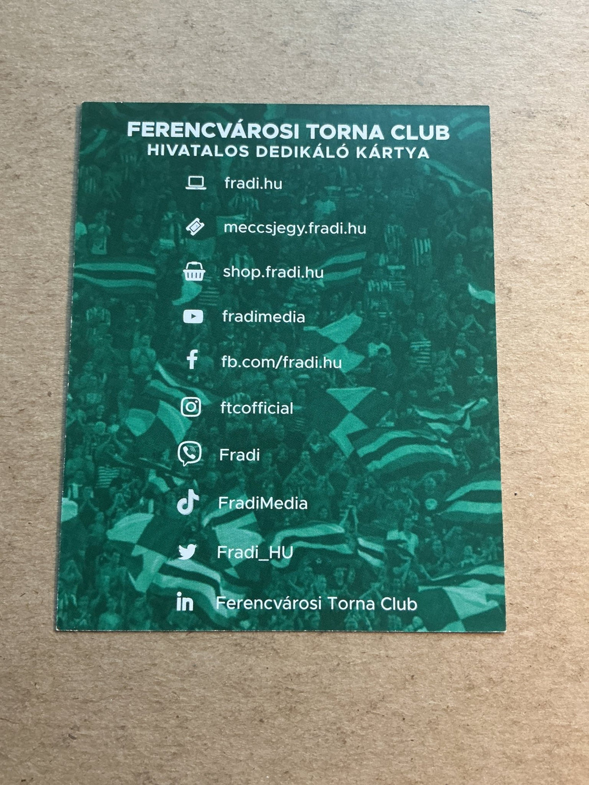 Muhamed Bešić, Bosnia 🇧🇦 Ferencvaros TC 2021/22 hand signed - Autographs-World