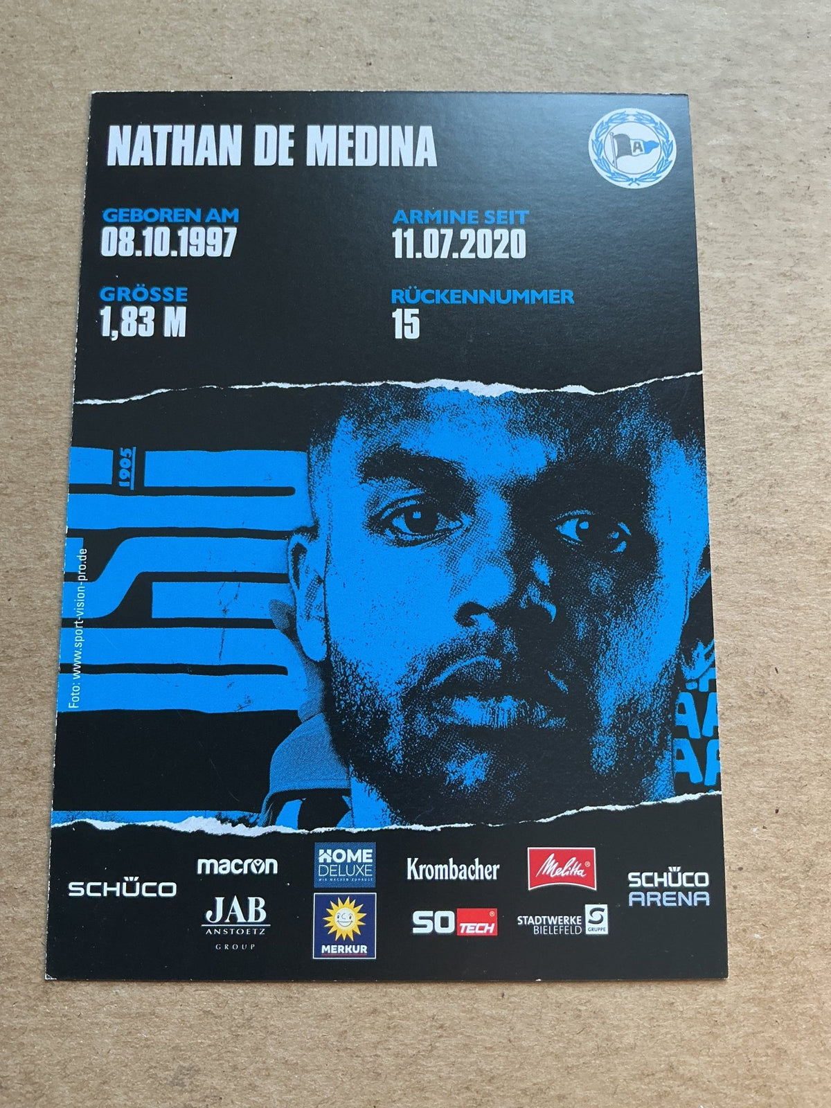 Nathan De Medina, Belgium 🇧🇪 Arminia Bielefeld 2020/21 hand signed - Autographs-World