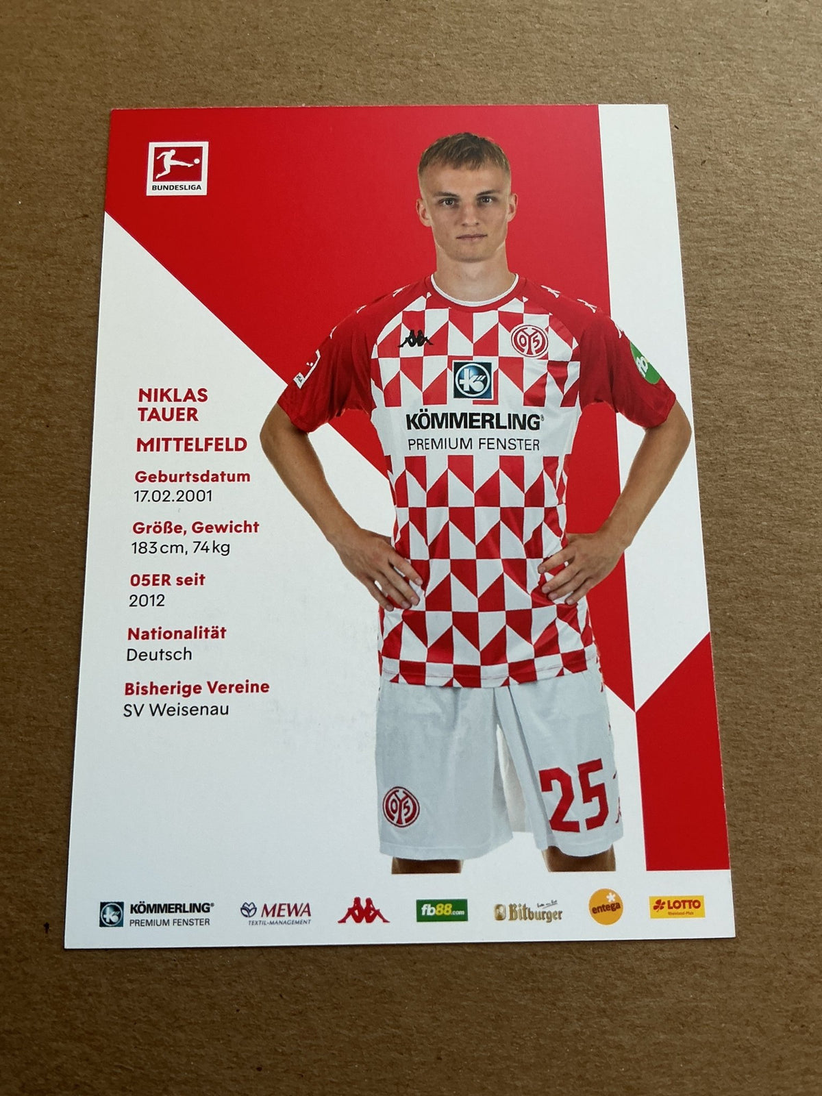 Niklas Tauer, Germany 🇩🇪 FSV Mainz 05 2021/22 hand signed - Autographs-World