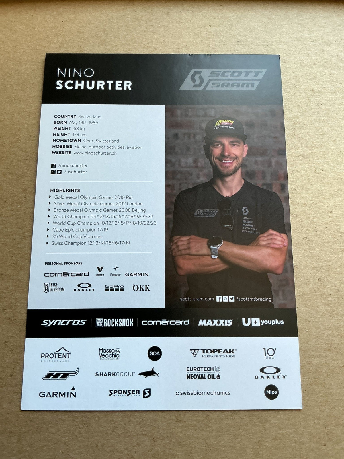 Nino Schurter, Switzerland 🇨🇠Cycling Summer Olympics 2024 hand signed - Autographs-World