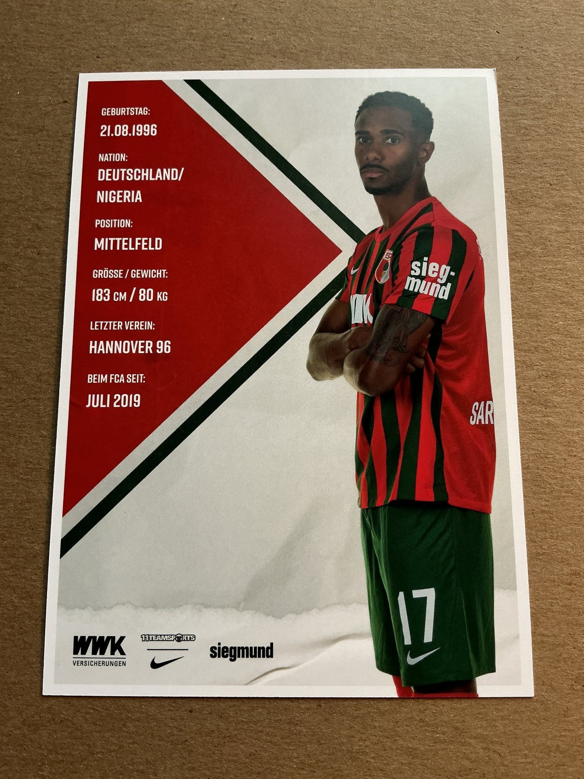Noah Sarenren Bazee, Germany 🇩🇪 FC Augsburg 2021/22 hand signed - Autographs-World
