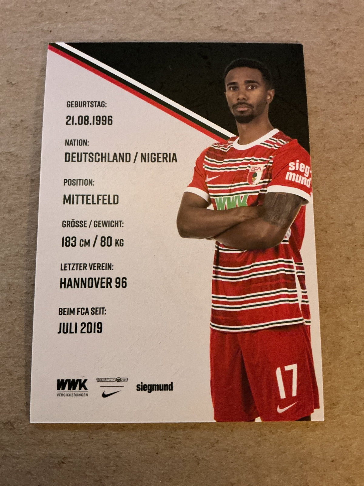 Noah Sarenren Bazee, Germany 🇩🇪 FC Augsburg 2022/23 hand signed - Autographs-World