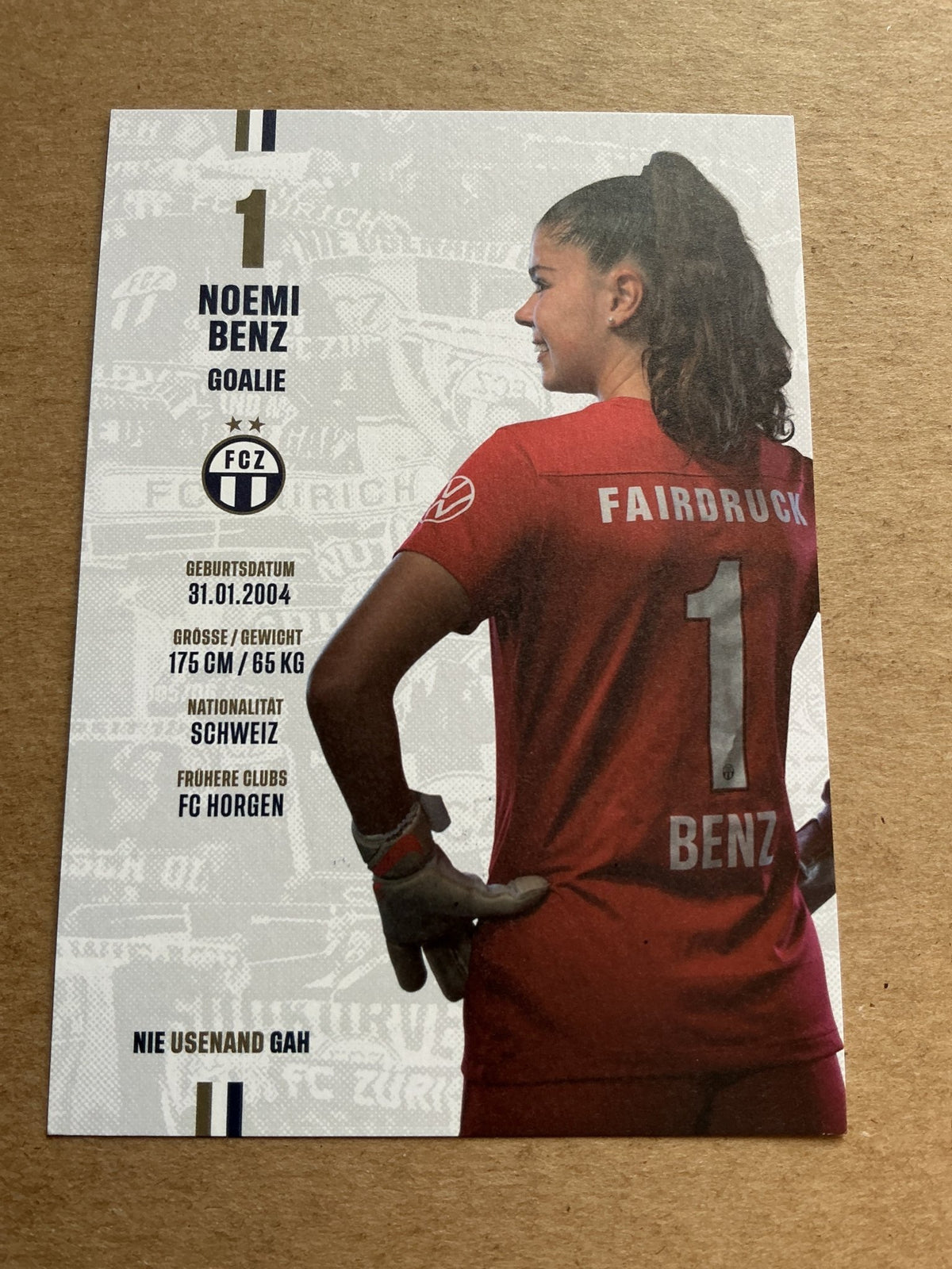 Noemi Benz, Switzerland 🇨🇭 FC Zürich 2023/24 hand signed - Autographs-World